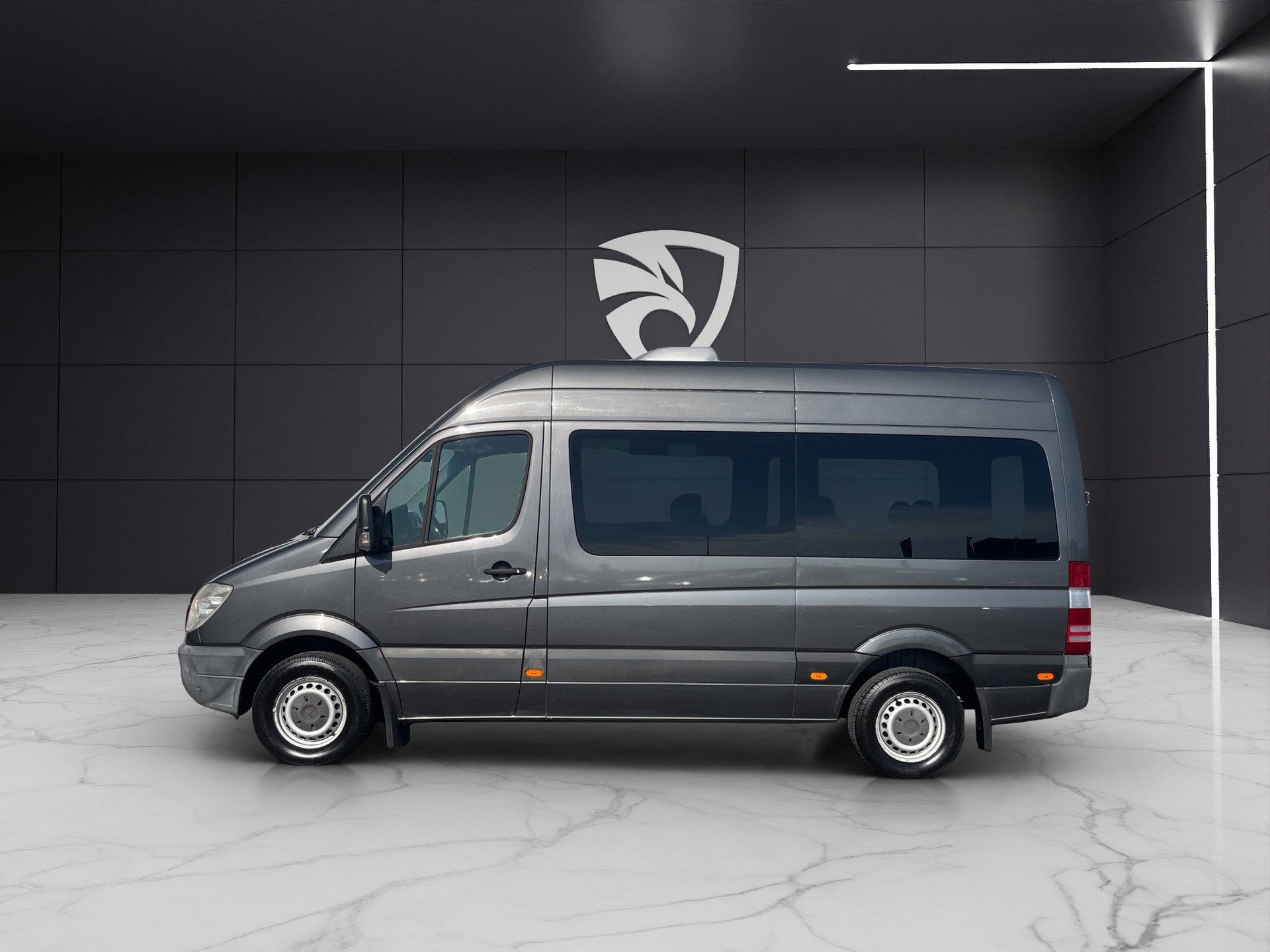 MERCEDES-BENZ Sprinter 315 CDI Standard 12 Plätzer-image-6