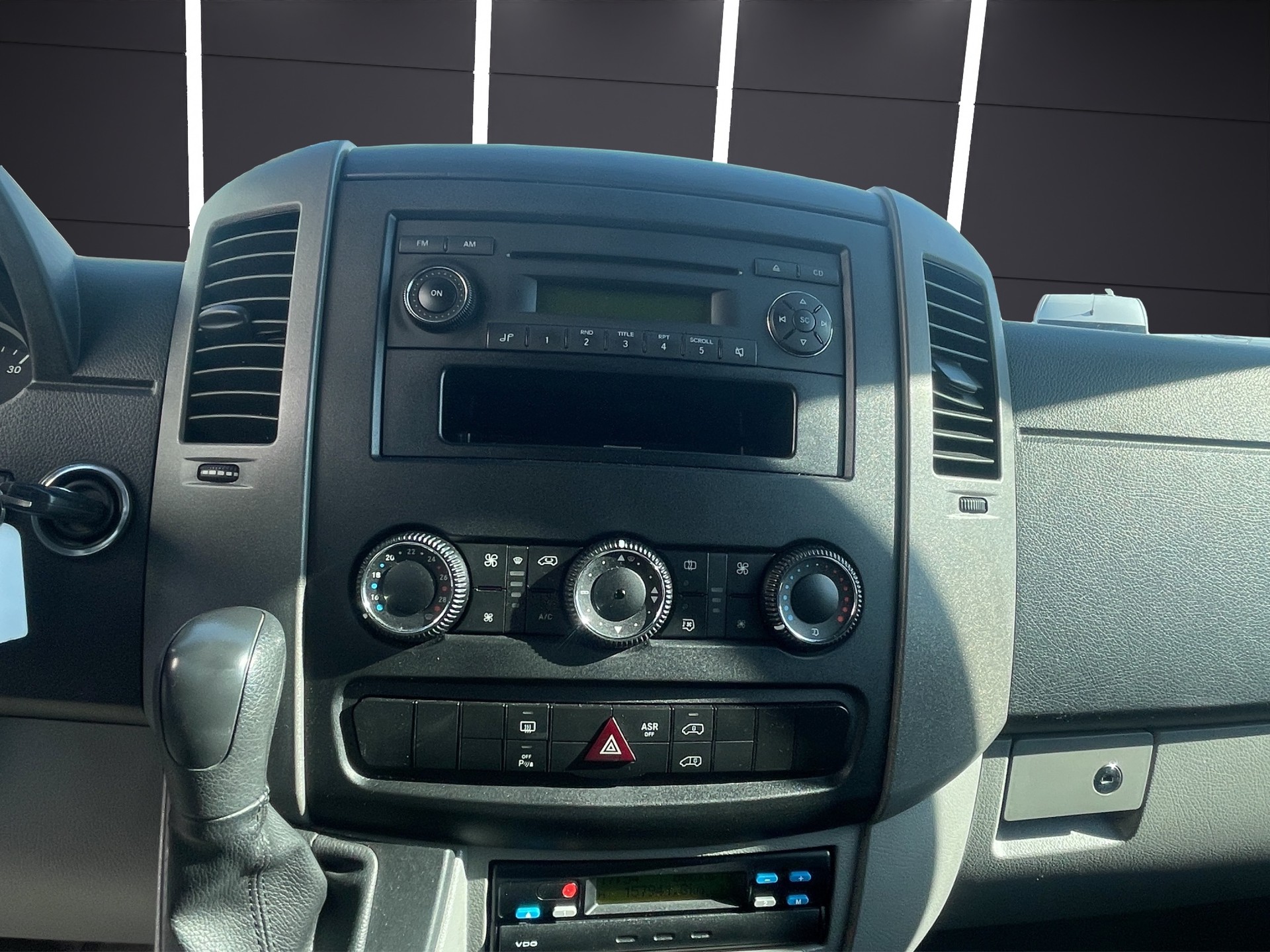 MERCEDES-BENZ Sprinter 315 CDI Standard 12 Plätzer-image-20