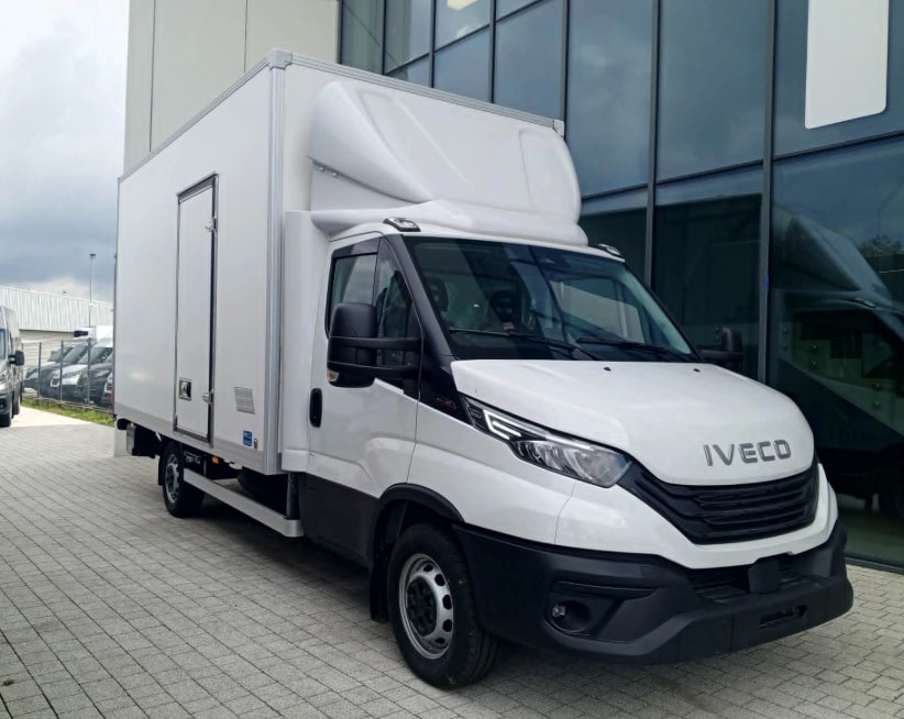 IVECO Daily 35 S 18H Kasten mit Hebebühne-image-0