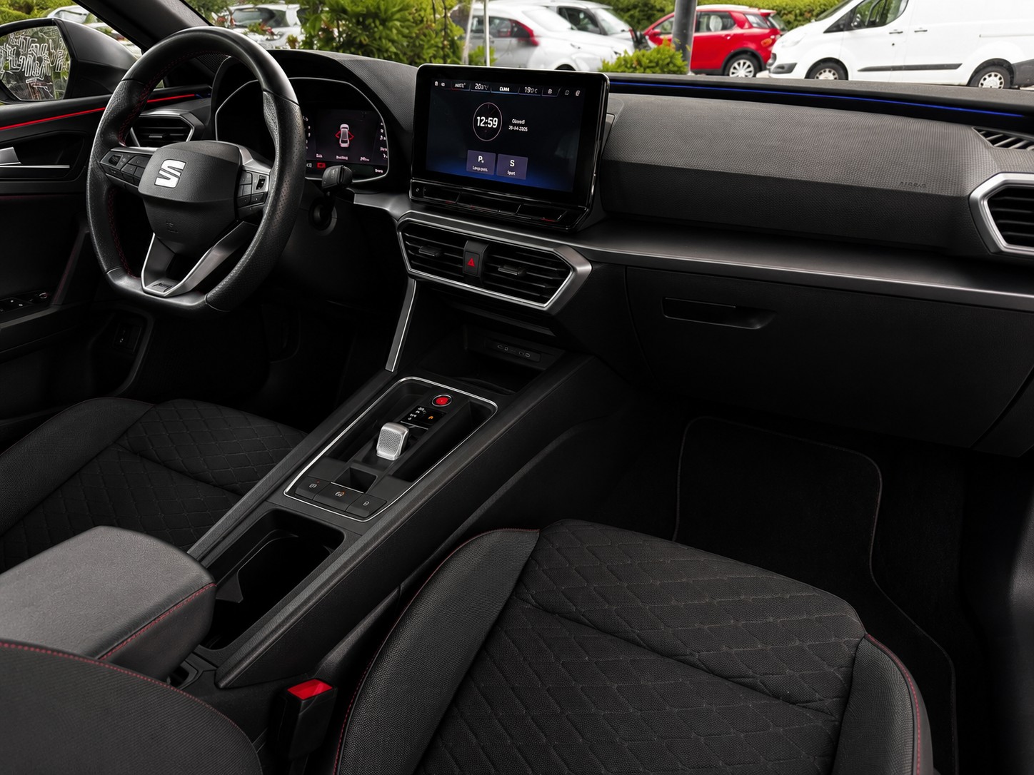 SEAT Leon 1.4 eHybrid pHEV DSG FR-image-10