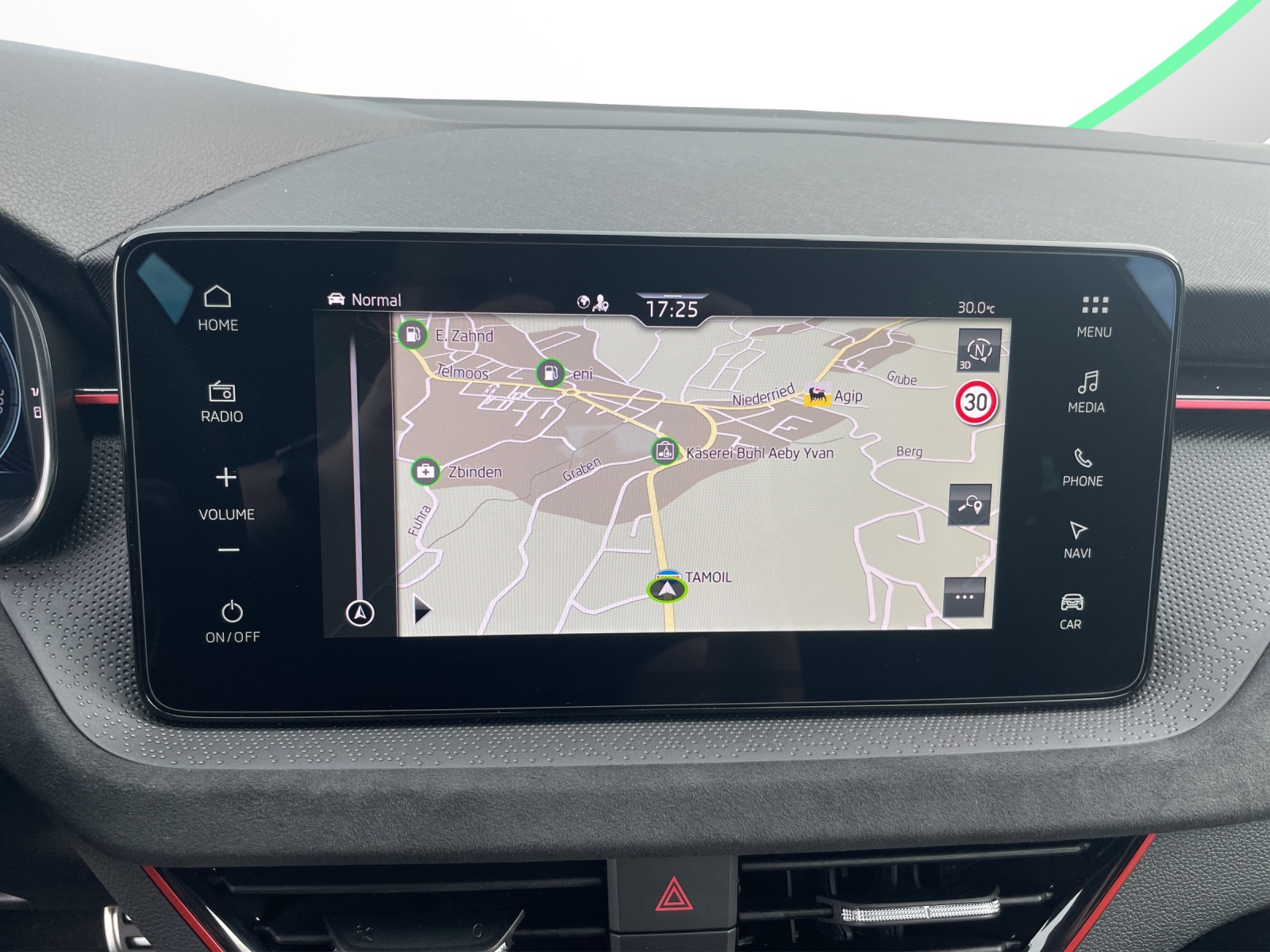 SKODA Kamiq 1.5 TSI Dynamic DSG-image-11