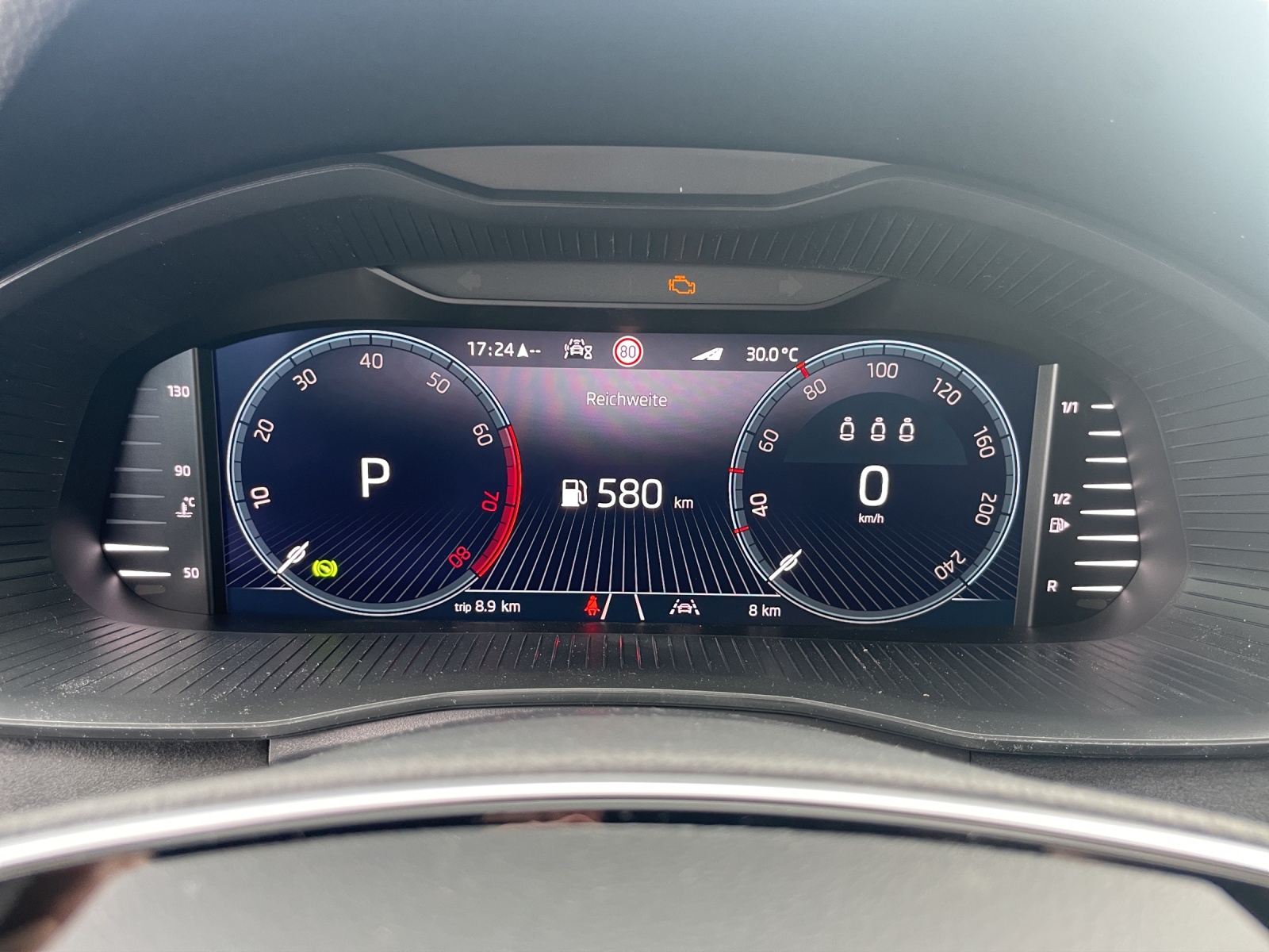 SKODA Kamiq 1.5 TSI Dynamic DSG-image-8