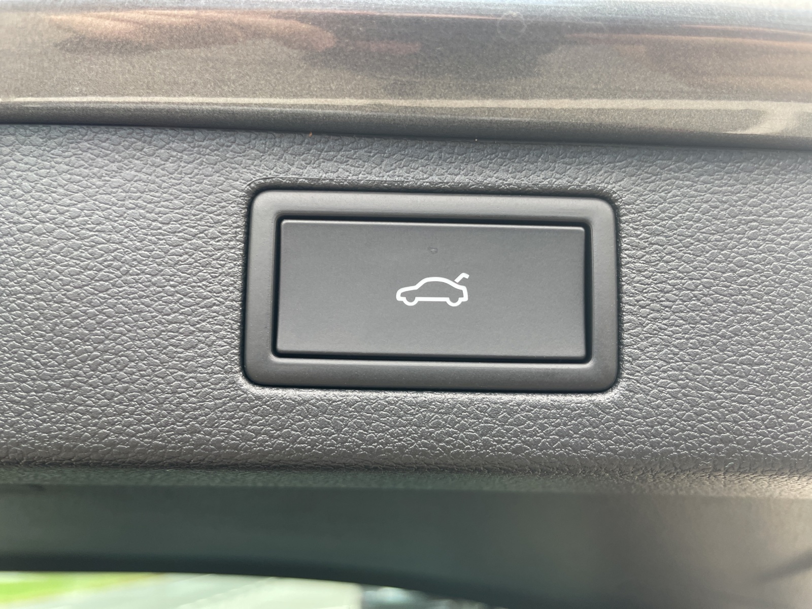 SKODA Kamiq 1.5 TSI Dynamic DSG-image-17
