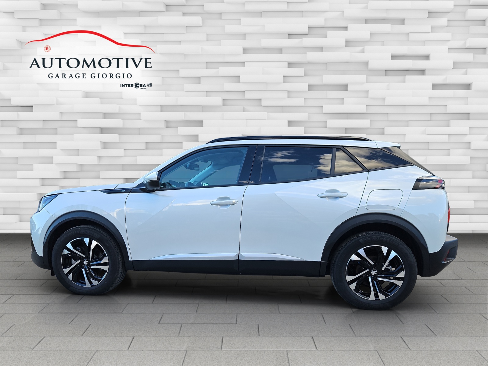 PEUGEOT 2008 e Allure-image-4