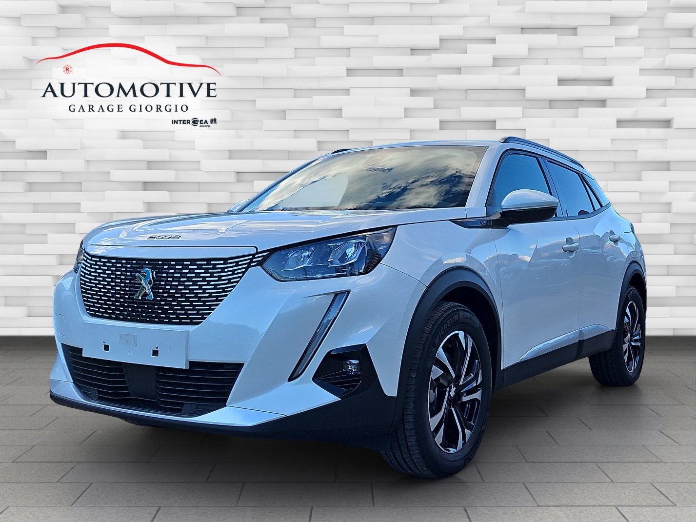 PEUGEOT 2008 e Allure-image-0