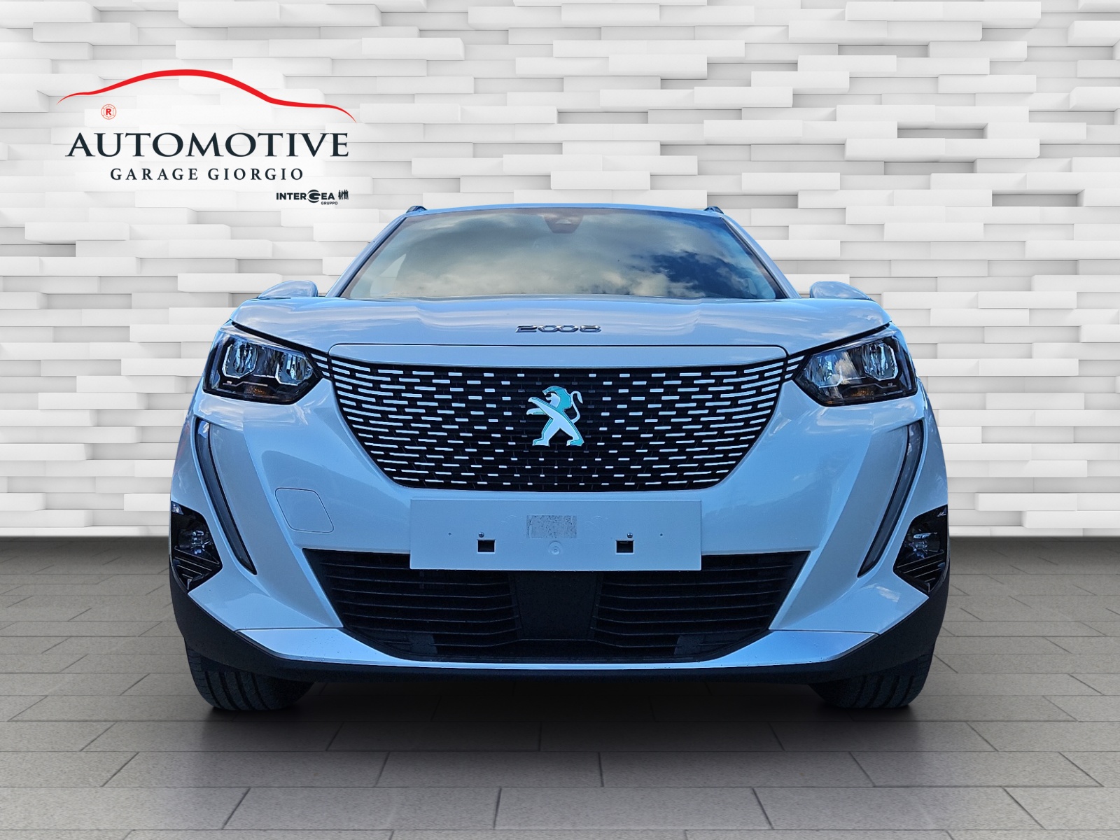 PEUGEOT 2008 e Allure-image-2