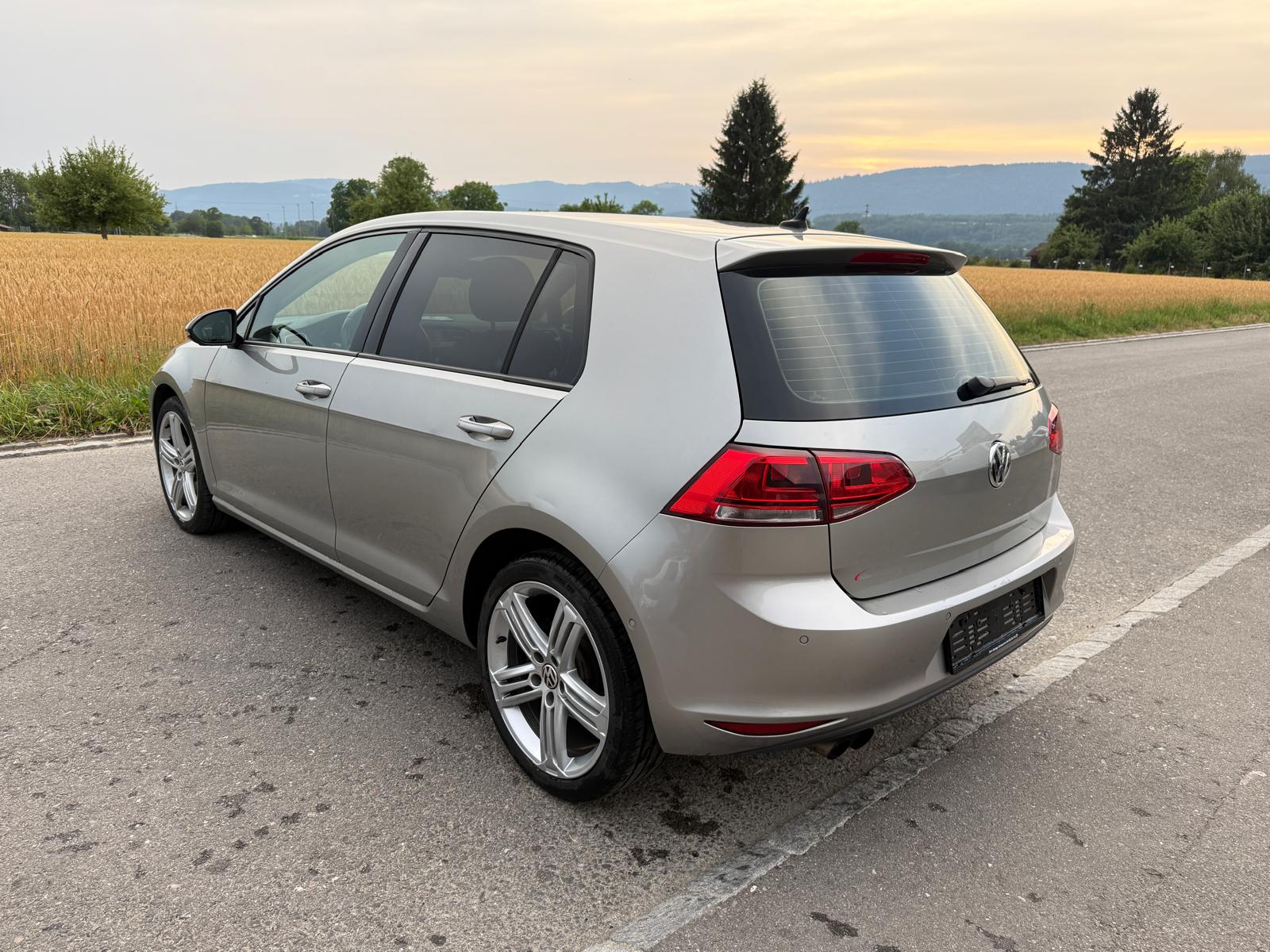 VW Golf 1.4 TSI Highline-image-4