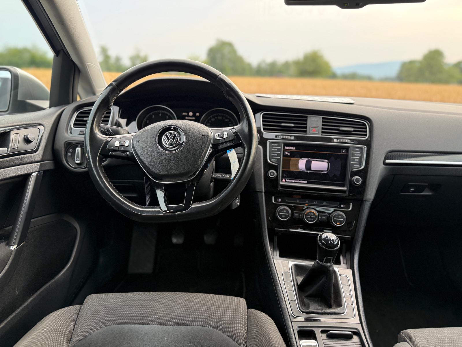 VW Golf 1.4 TSI Highline-image-9