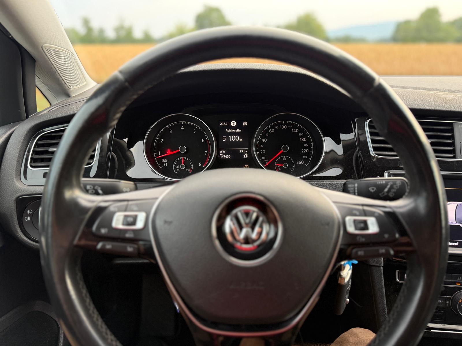 VW Golf 1.4 TSI Highline-image-10