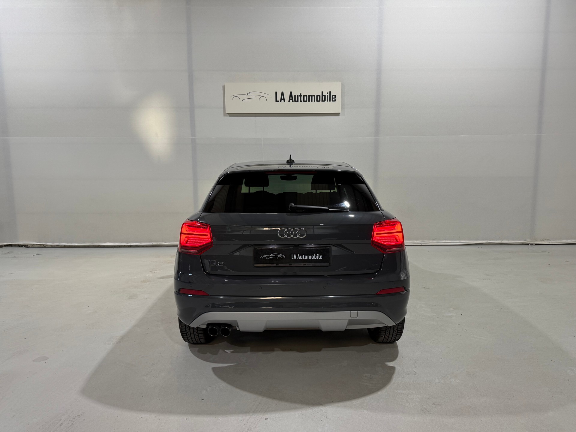AUDI Q2 1.4 TFSI Sport S-tronic S Line-image-7