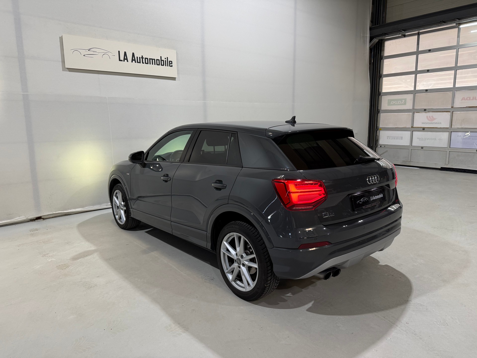 AUDI Q2 1.4 TFSI Sport S-tronic S Line-image-9