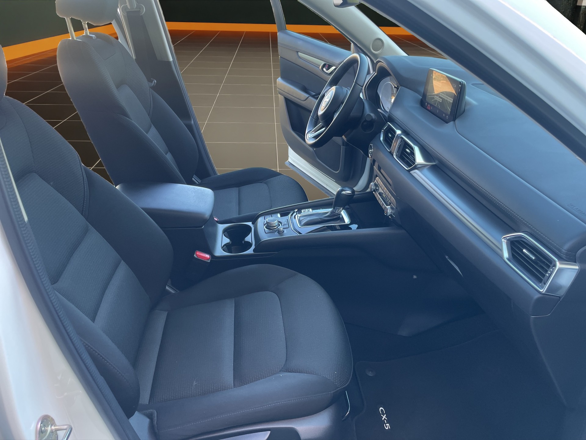 MAZDA CX-5 e-Skyactiv-G 165 Center-line FWD Automat-image-12