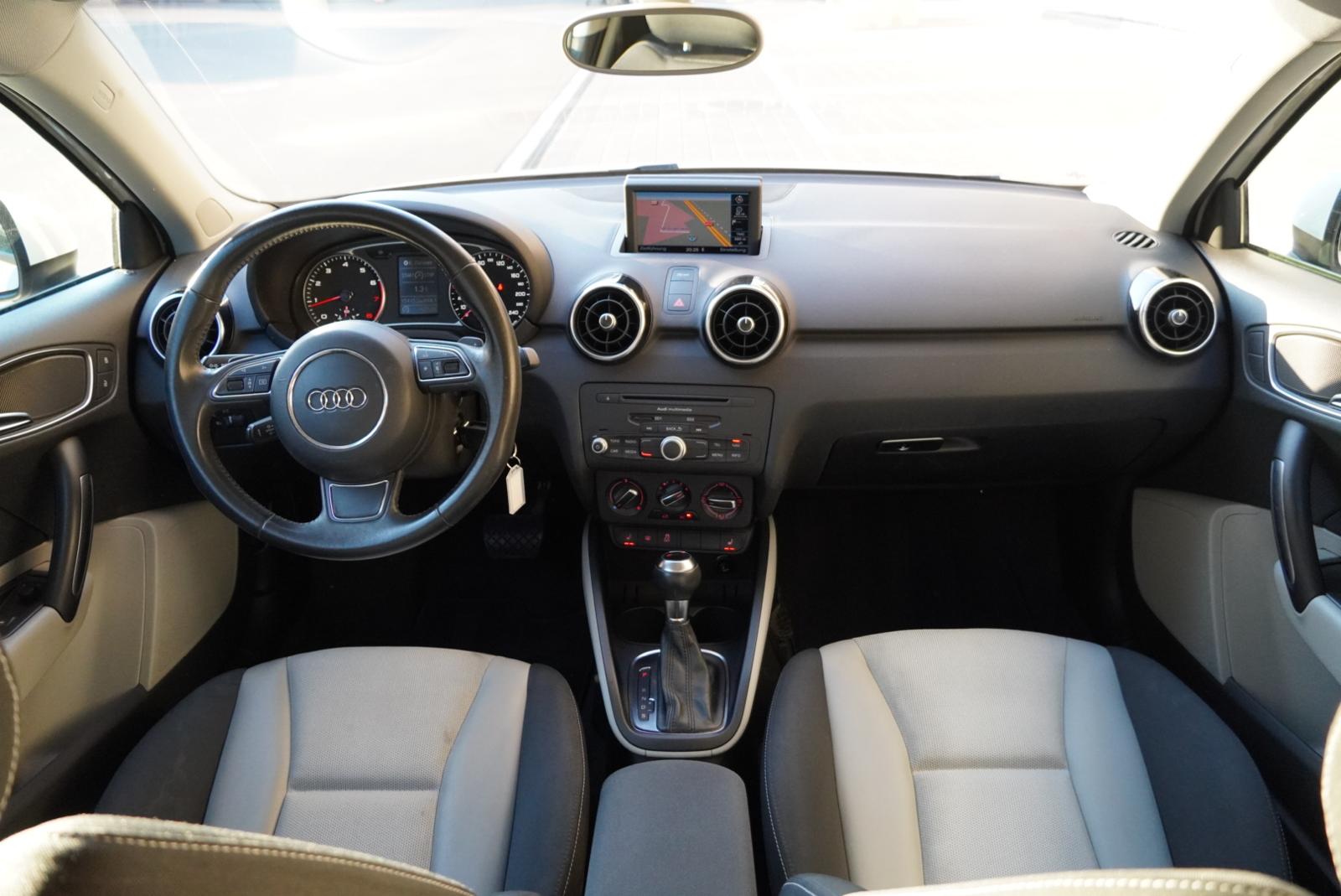 AUDI A1 1.4 TFSI Ambition S-tronic-image-10