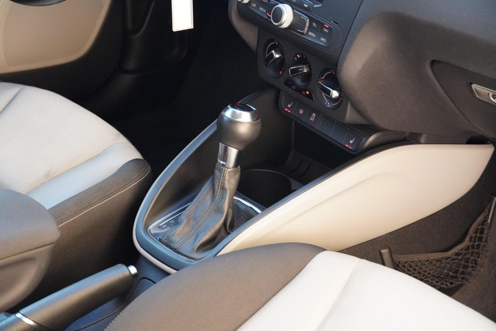 AUDI A1 1.4 TFSI Ambition S-tronic-image-20
