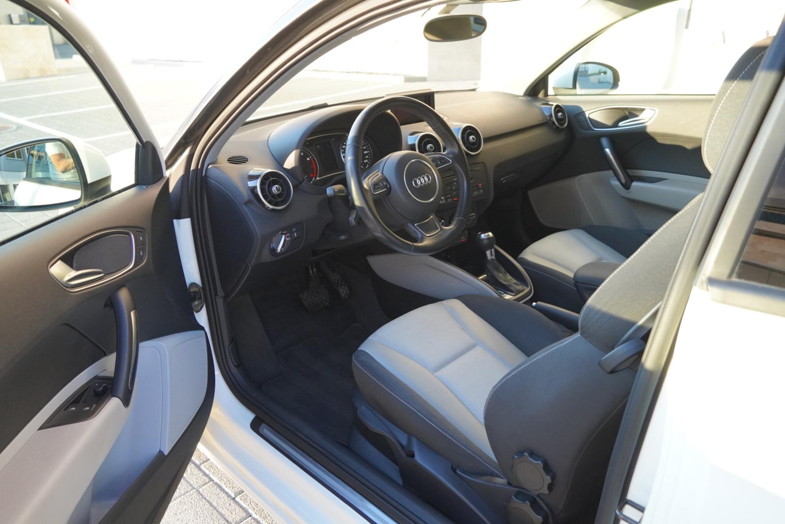 AUDI A1 1.4 TFSI Ambition S-tronic-image-13