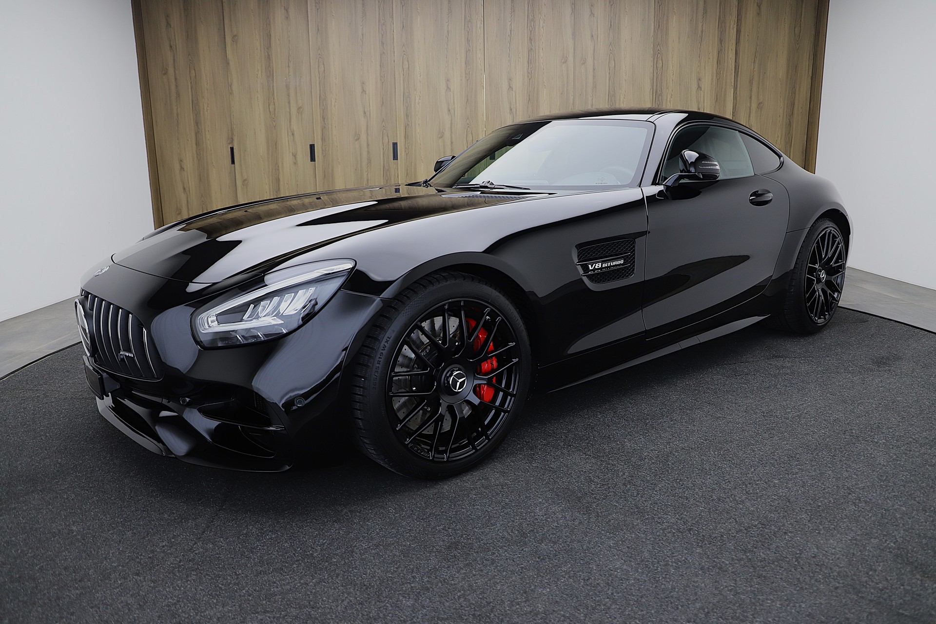 MERCEDES-BENZ AMG GT C Speedshift DCT-image-0