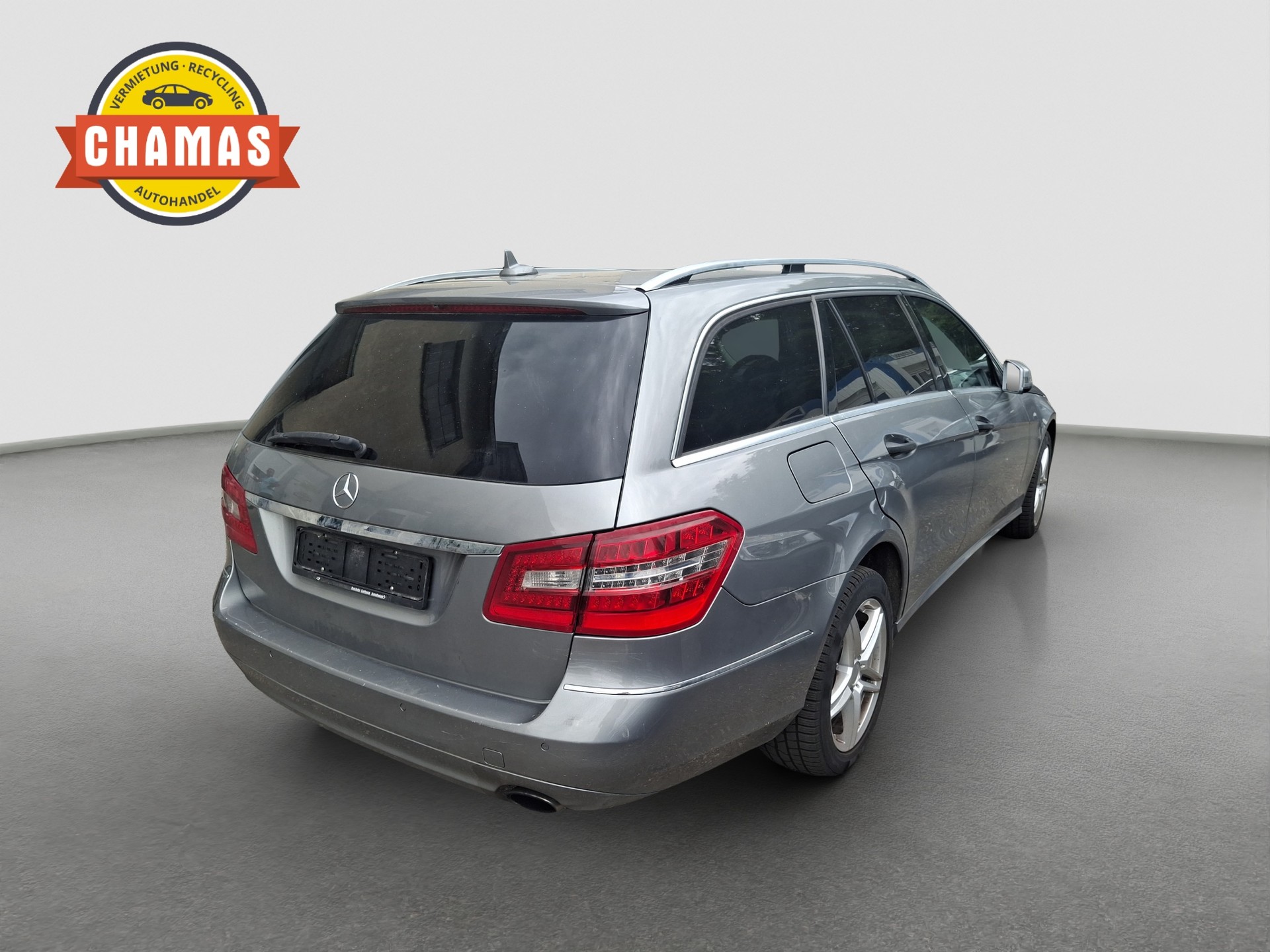 MERCEDES-BENZ E 350 CDI BlueEfficiency 4Matic 7G-Tronic-image-2