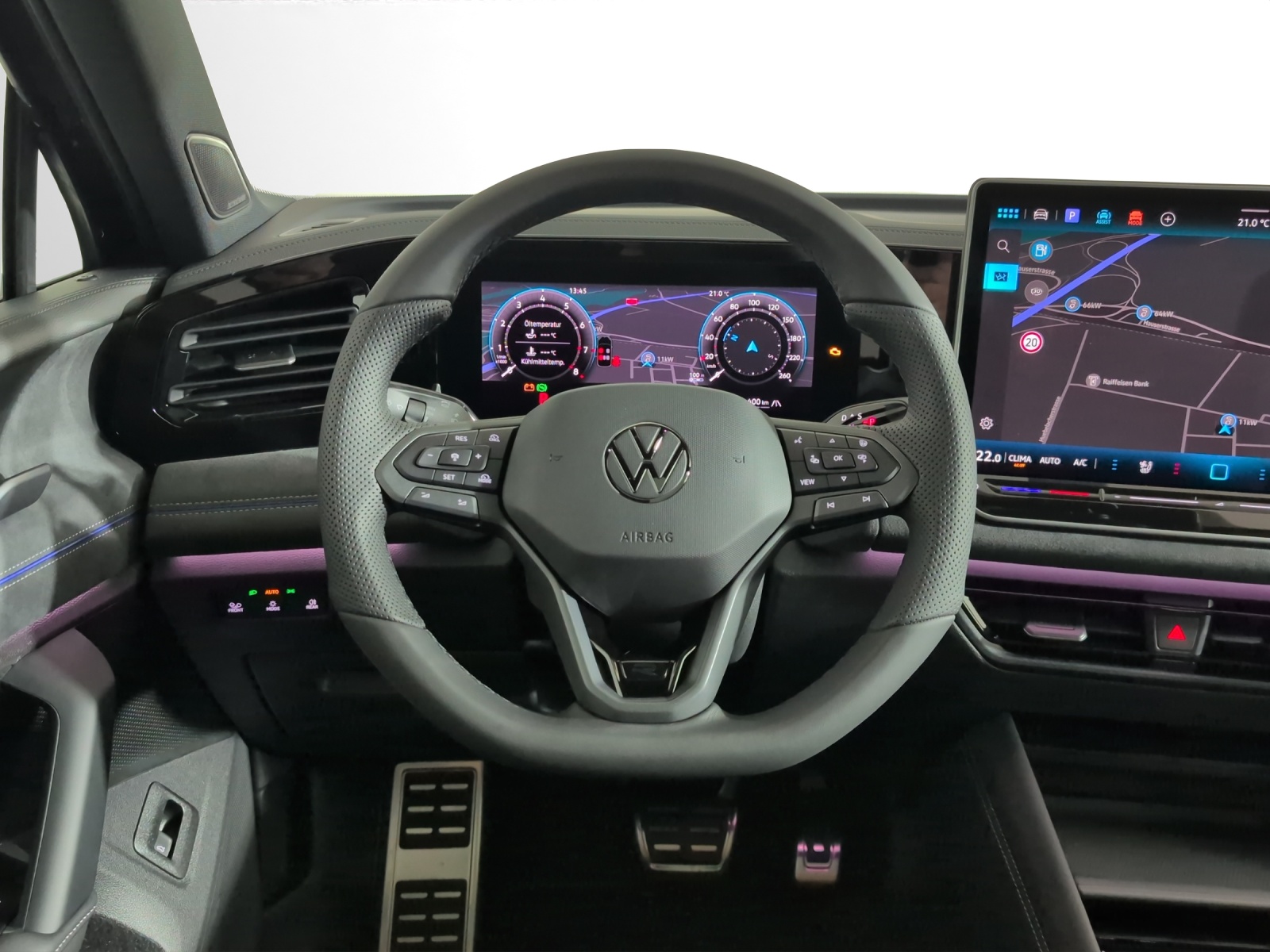 VW Tiguan 2.0 TSI DSG R-Line Plus 4Motion-image-11