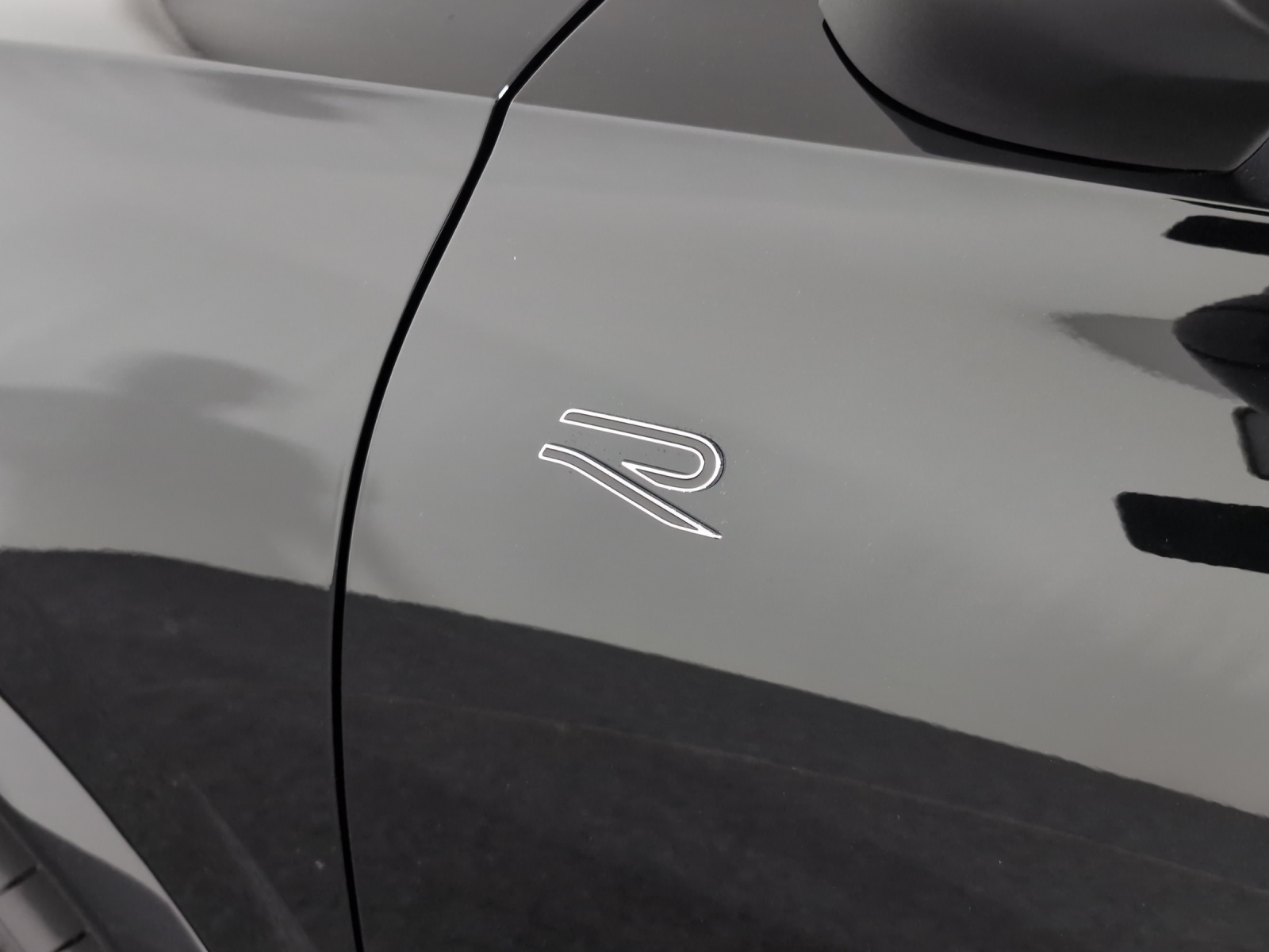VW Tiguan 2.0 TSI DSG R-Line Plus 4Motion-image-17