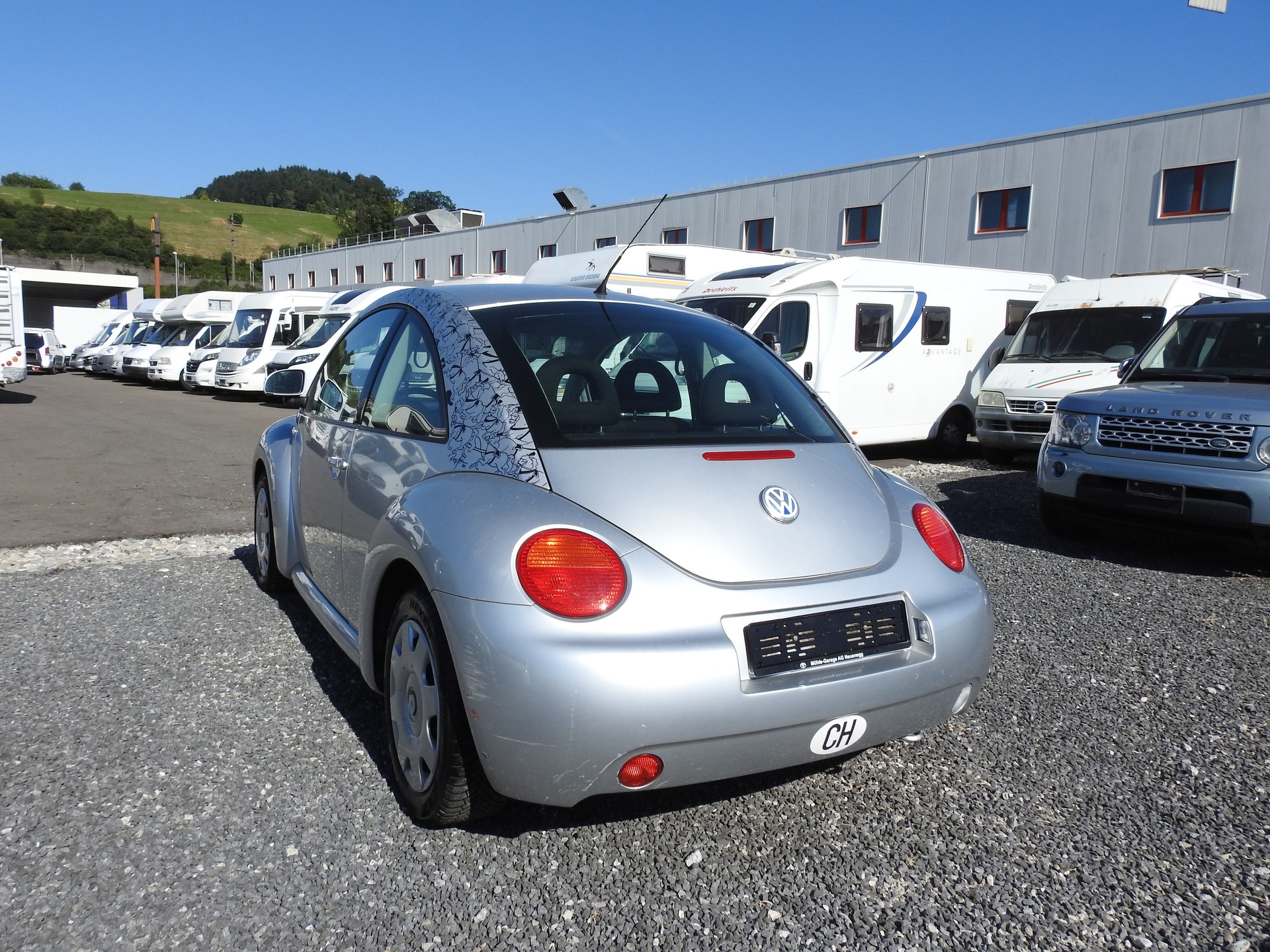 VW NEW Beetle 2.0-image-3