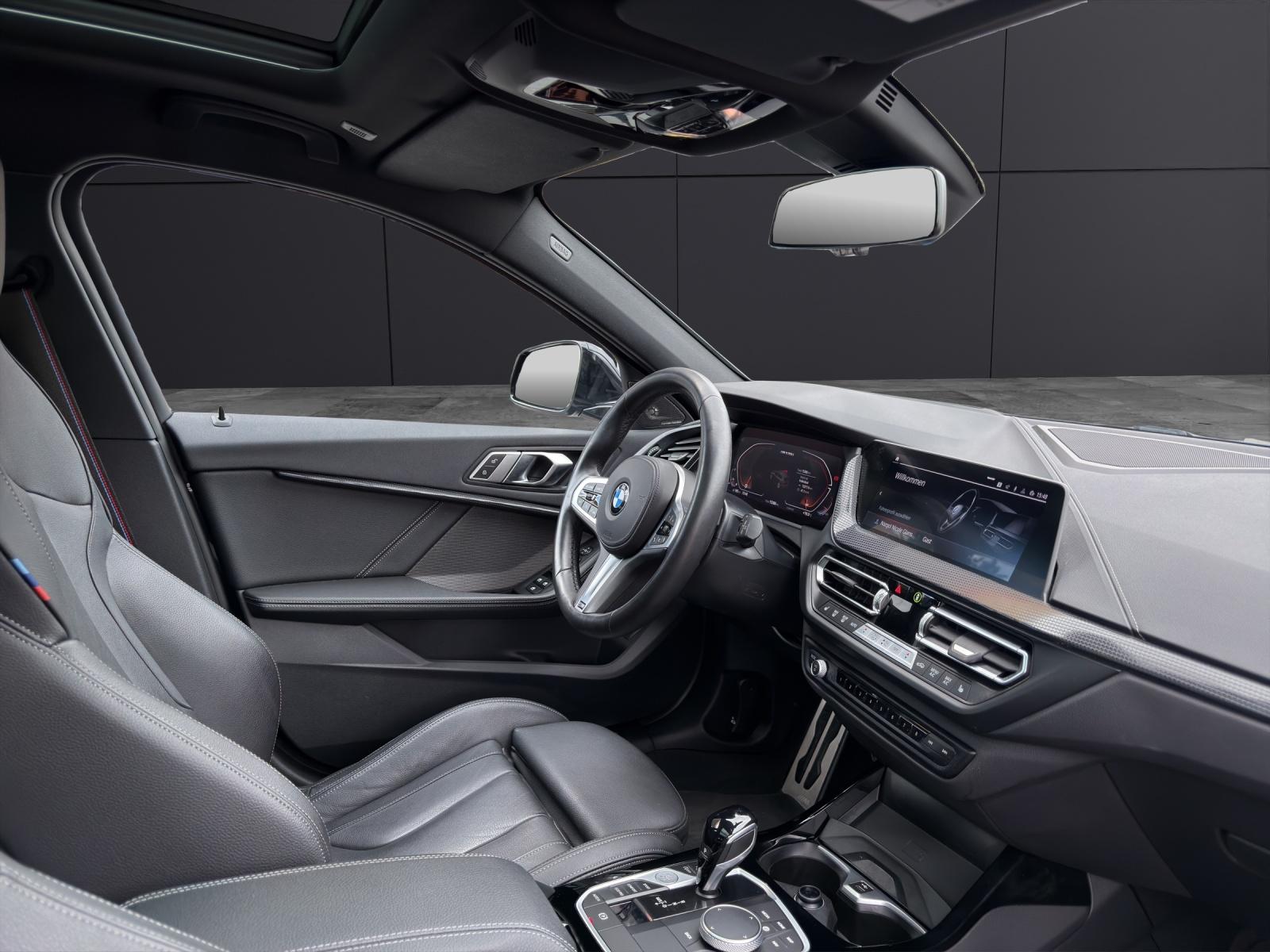 BMW M135i xDrive-image-18