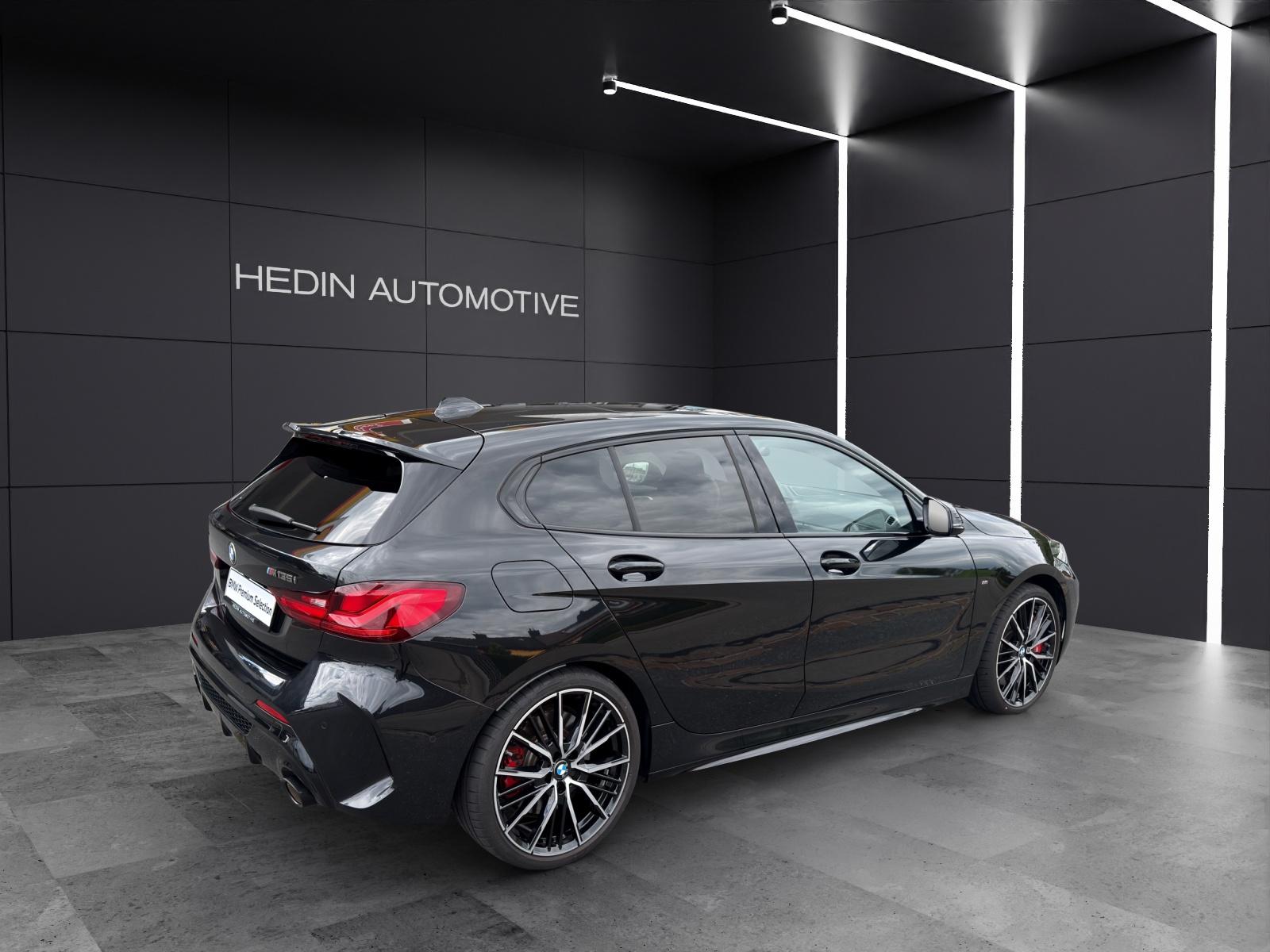 BMW M135i xDrive-image-15