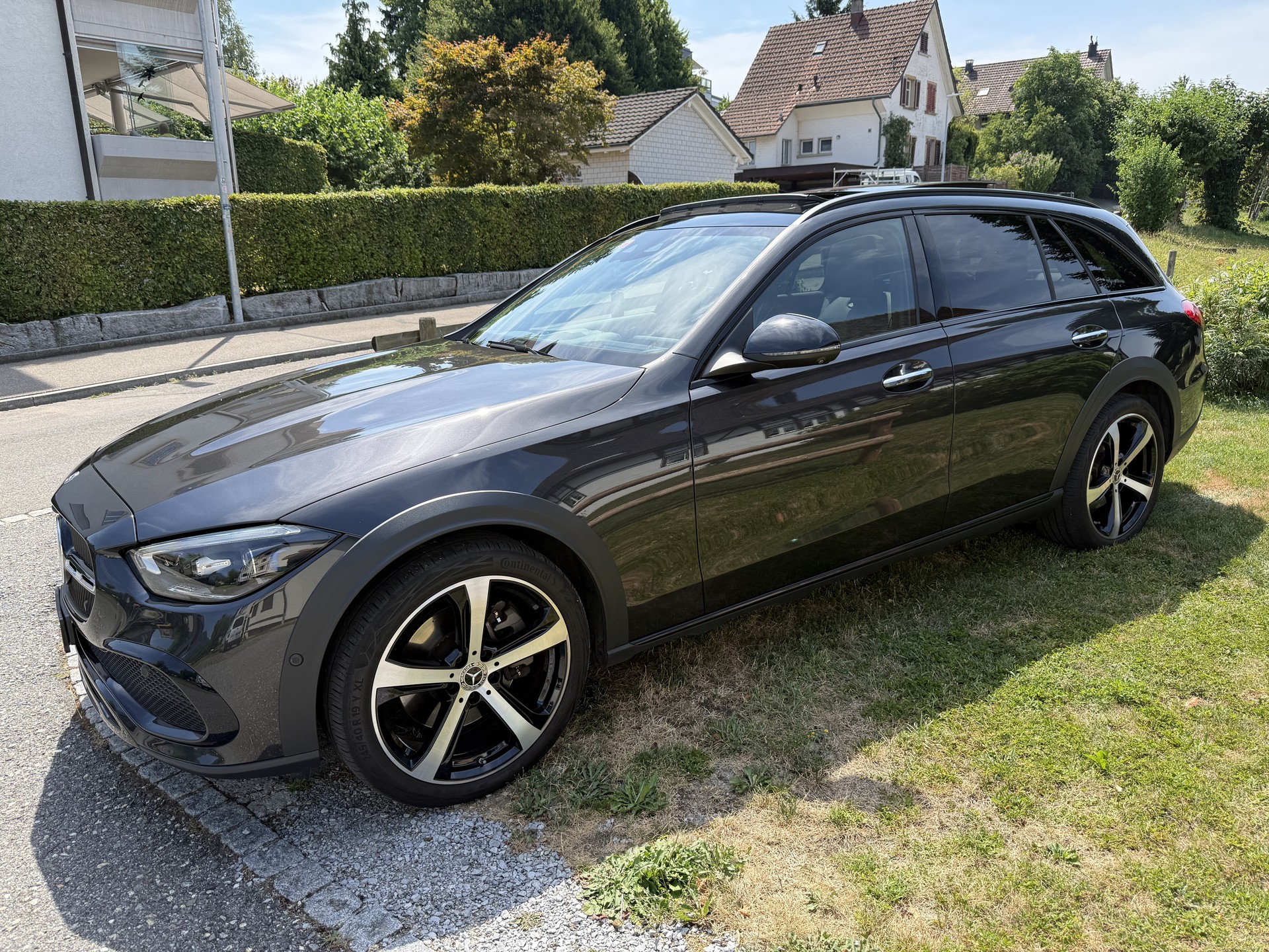 MERCEDES-BENZ C 220 d 4matic ALL-Terrain Avantgarde-image-1