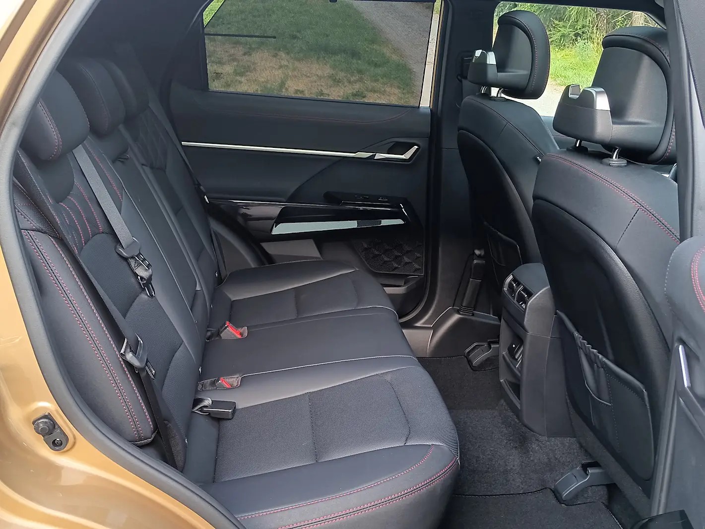 KGM-SsangYong Actyon 1.5 T GDI First Edition 4WD Panorama-image-13