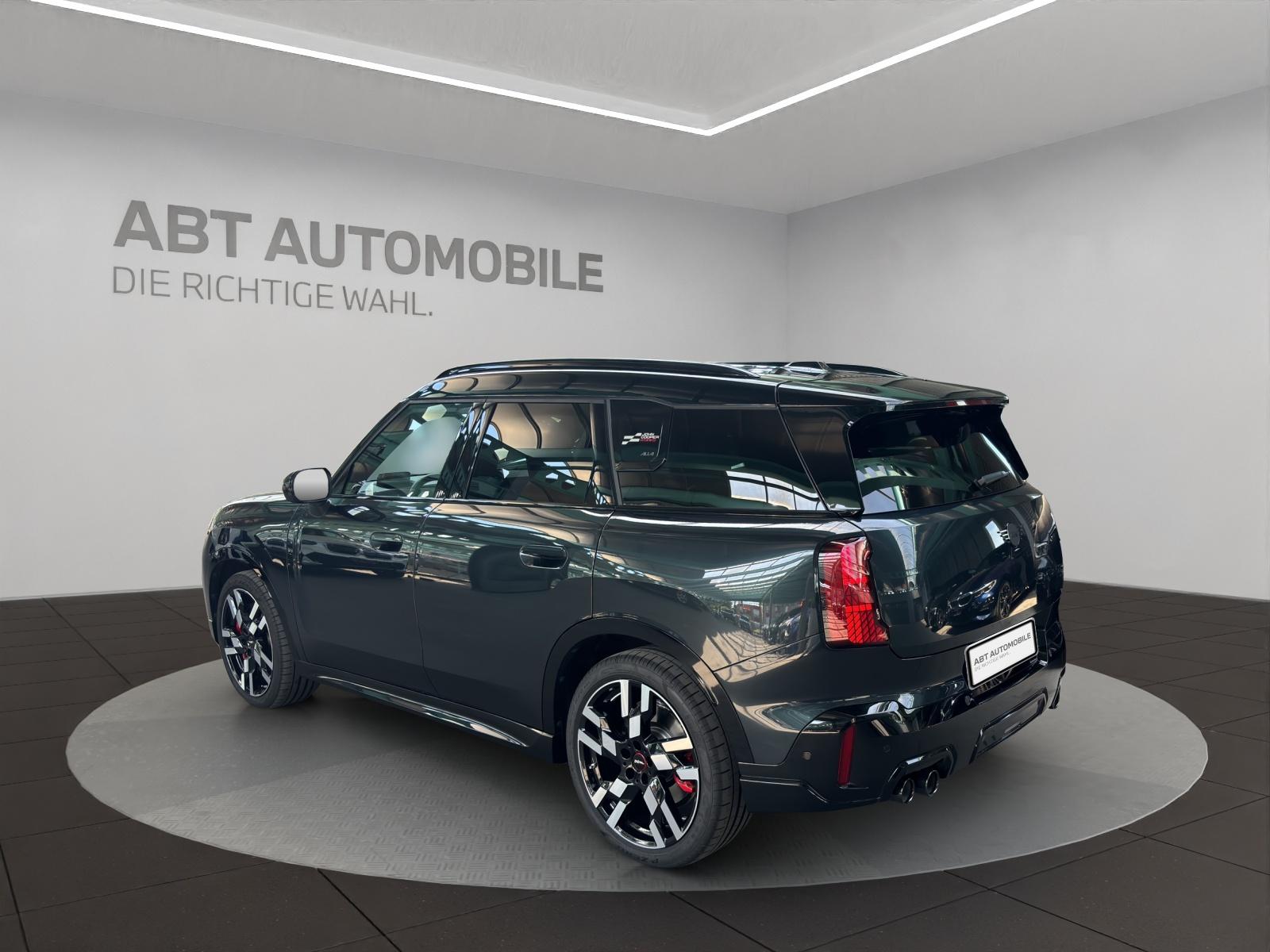 MINI Countryman U25 2.0i John Cooper Works ALL4-image-3