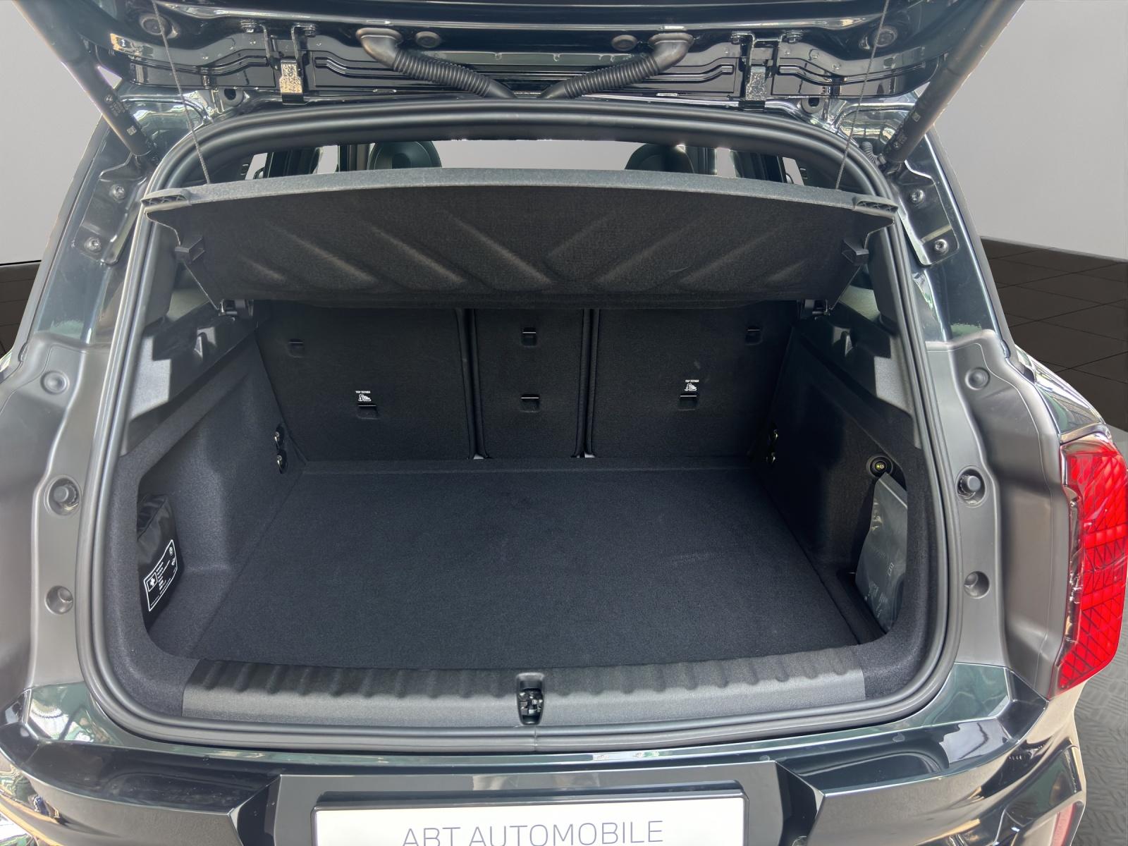 MINI Countryman U25 2.0i John Cooper Works ALL4-image-23