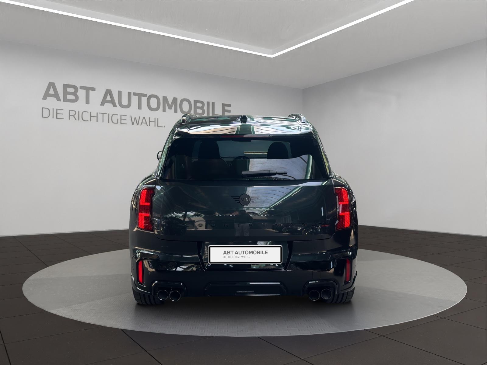 MINI Countryman U25 2.0i John Cooper Works ALL4-image-4