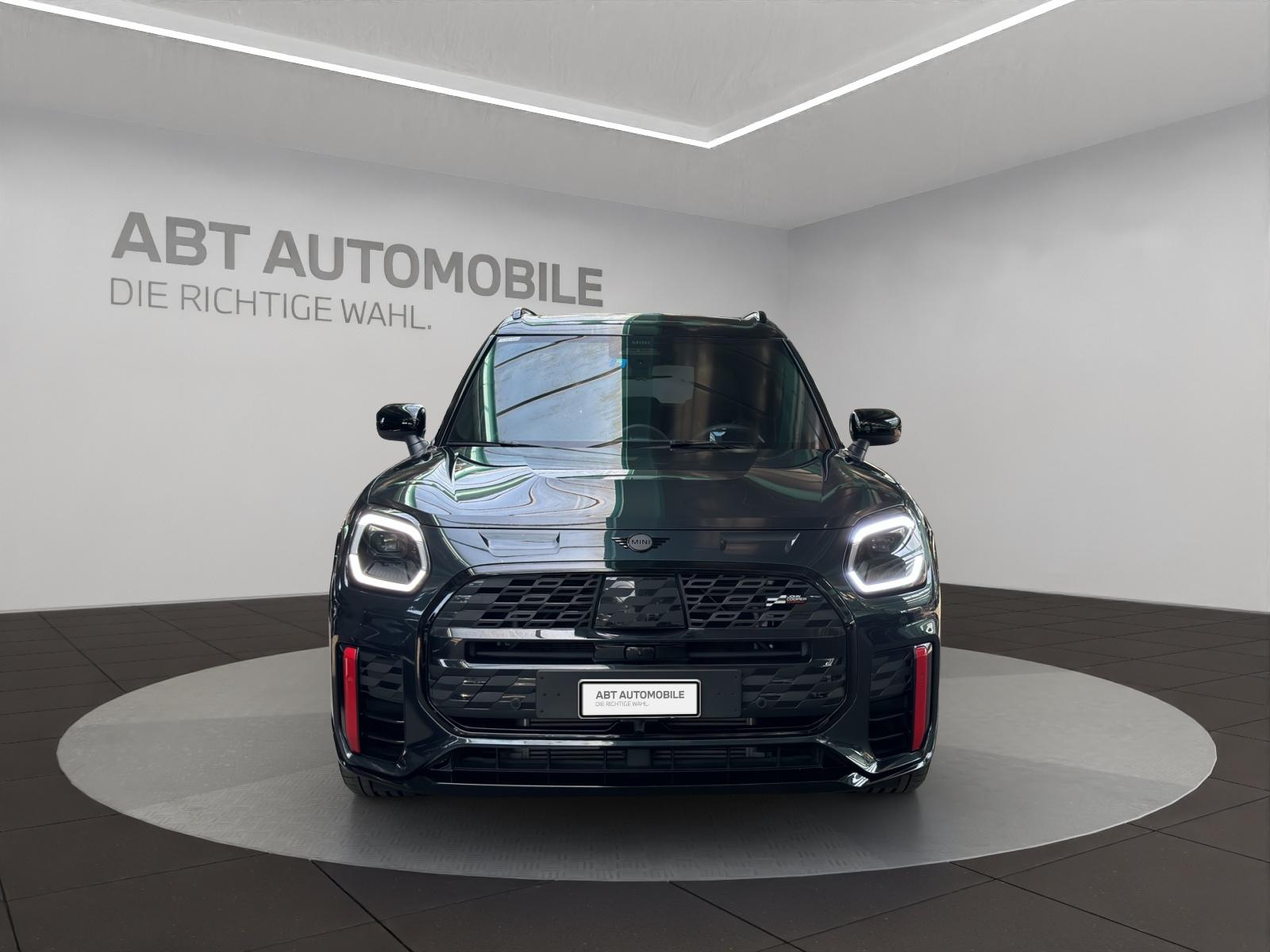MINI Countryman U25 2.0i John Cooper Works ALL4-image-1