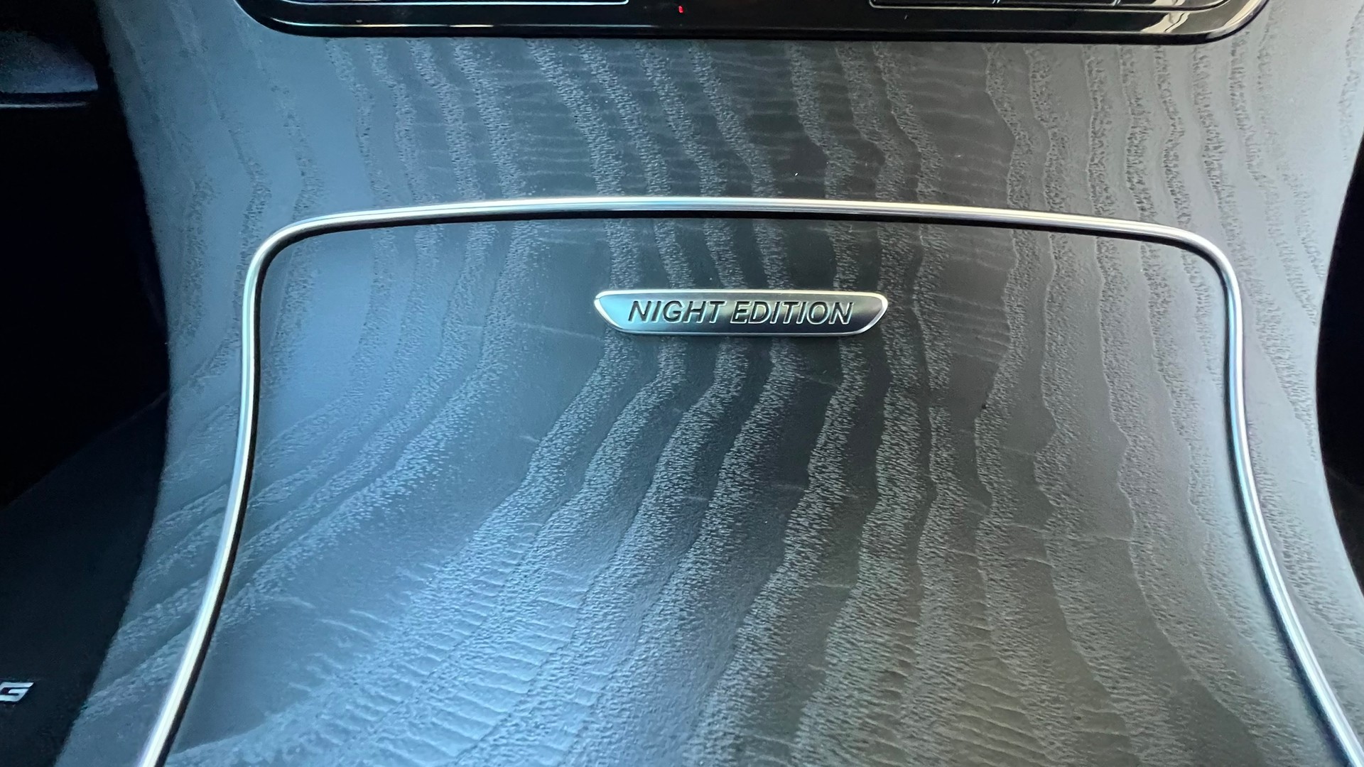MERCEDES-BENZ C 43 AMG PREMIUM + NIGHT EDITION 4MATIC 9G-TRONIC l 390 PS-image-18
