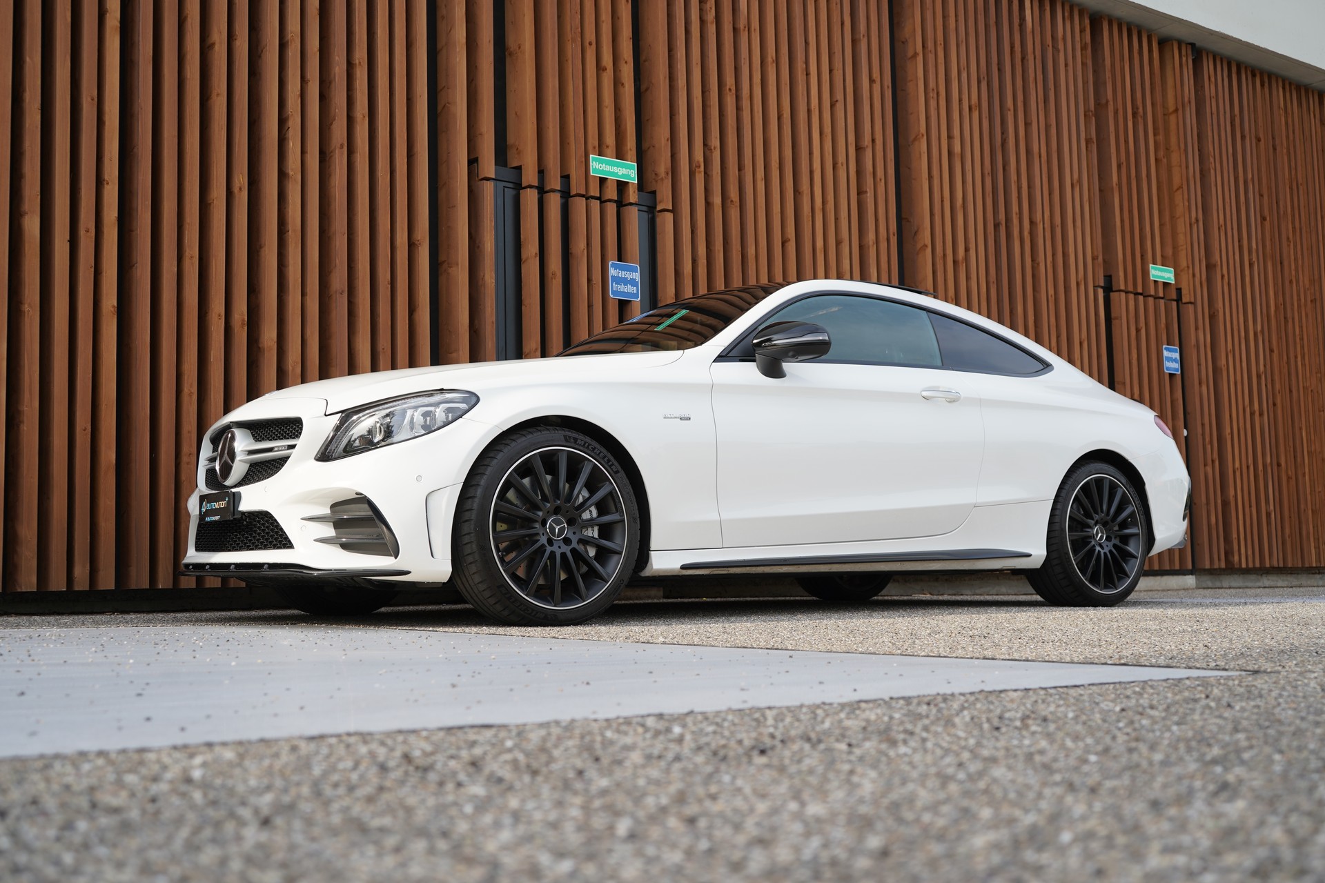 MERCEDES-BENZ C 43 AMG PREMIUM + NIGHT EDITION 4MATIC 9G-TRONIC l 390 PS-image-4