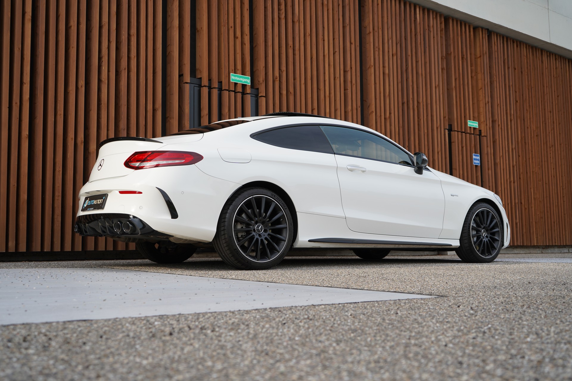 MERCEDES-BENZ C 43 AMG PREMIUM + NIGHT EDITION 4MATIC 9G-TRONIC l 390 PS-image-8