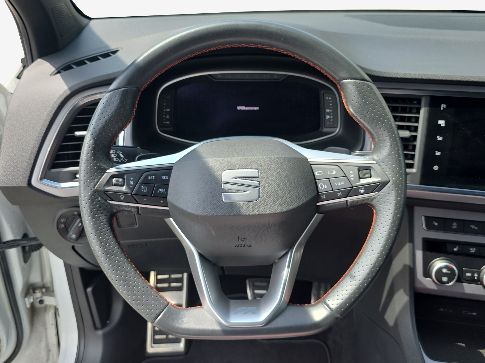 SEAT Ateca 1.5 TSI EVO DSG FR-image-9