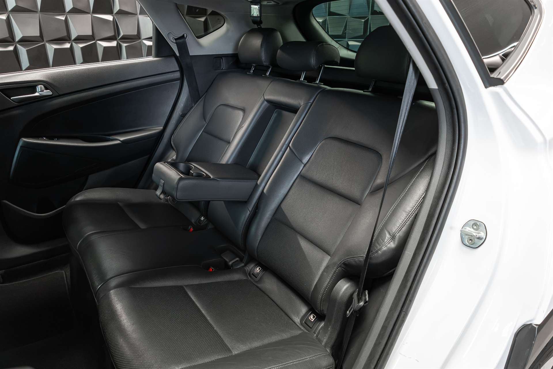 HYUNDAI Tucson 1.6 TGDI Vertex 4WD Automatic-image-23