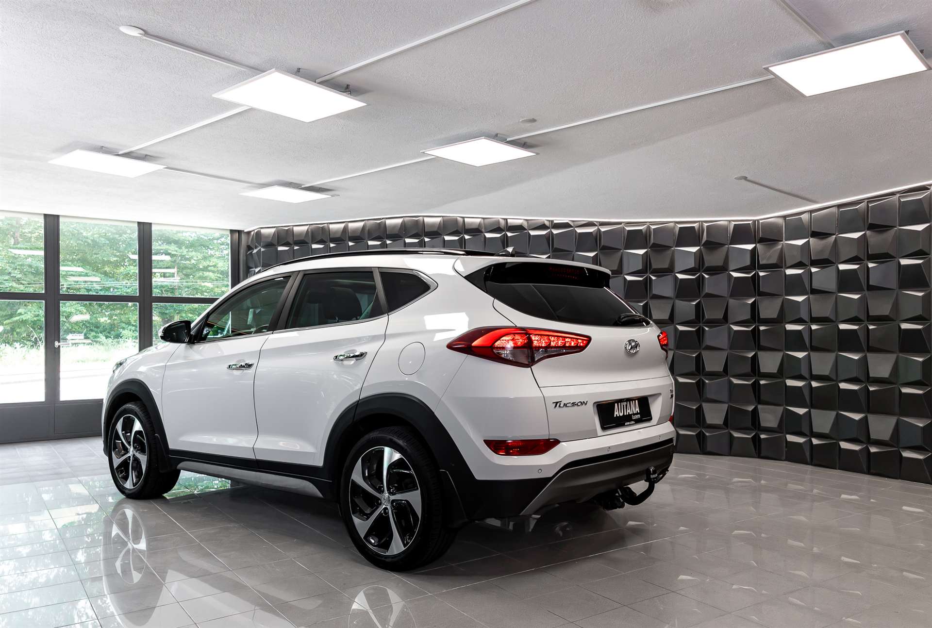HYUNDAI Tucson 1.6 TGDI Vertex 4WD Automatic-image-2