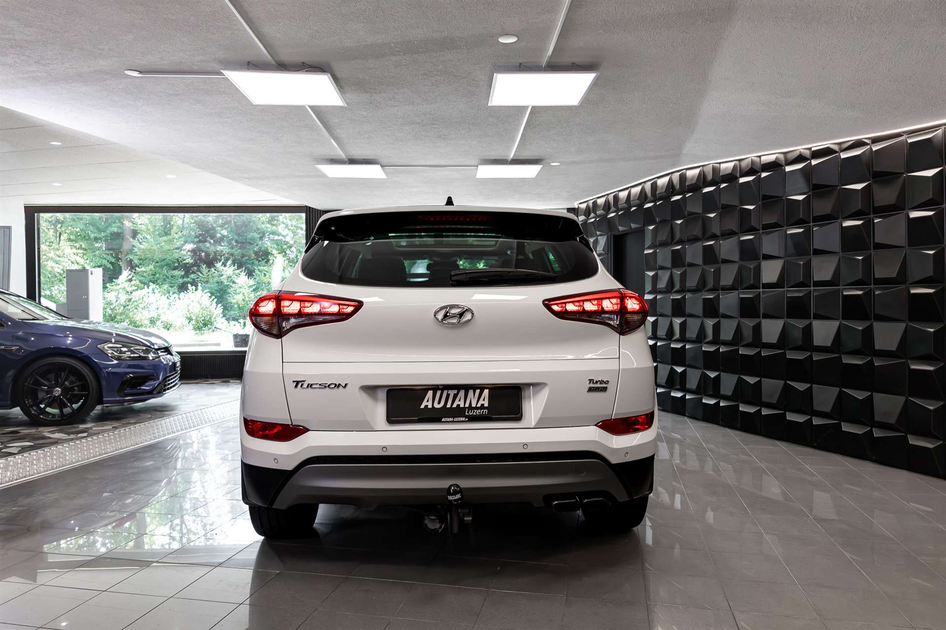 HYUNDAI Tucson 1.6 TGDI Vertex 4WD Automatic-image-4