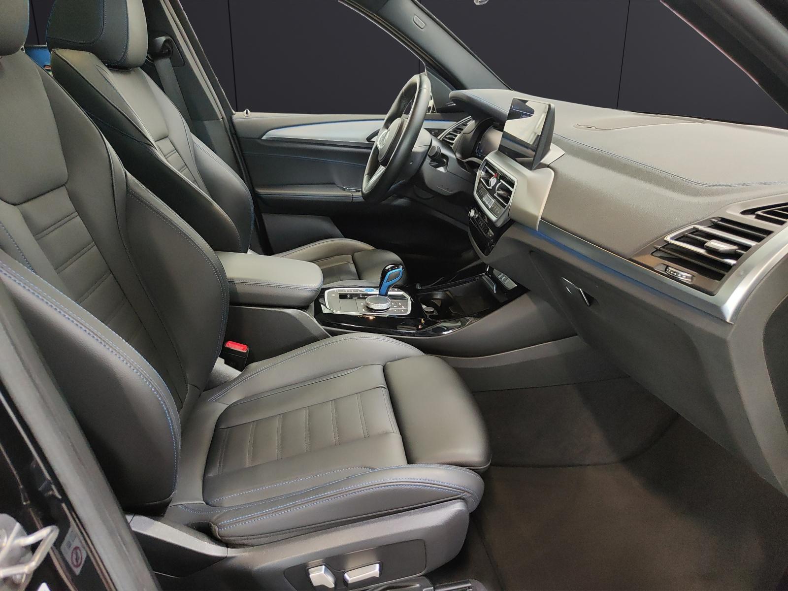 BMW iX3 E-Motor MFK 16.07.2026/ Attraktiven Leasingzinssatz ab 1,9 % bei Abschluss einer BMW Fahrzeugversicherung-image-19
