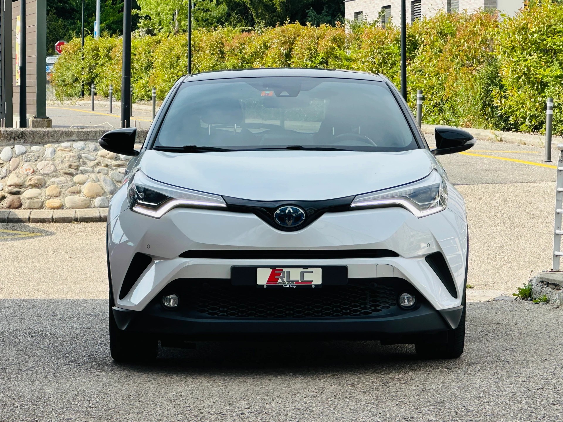 TOYOTA C-HR 1.8 HSD CVT Trend-image-4