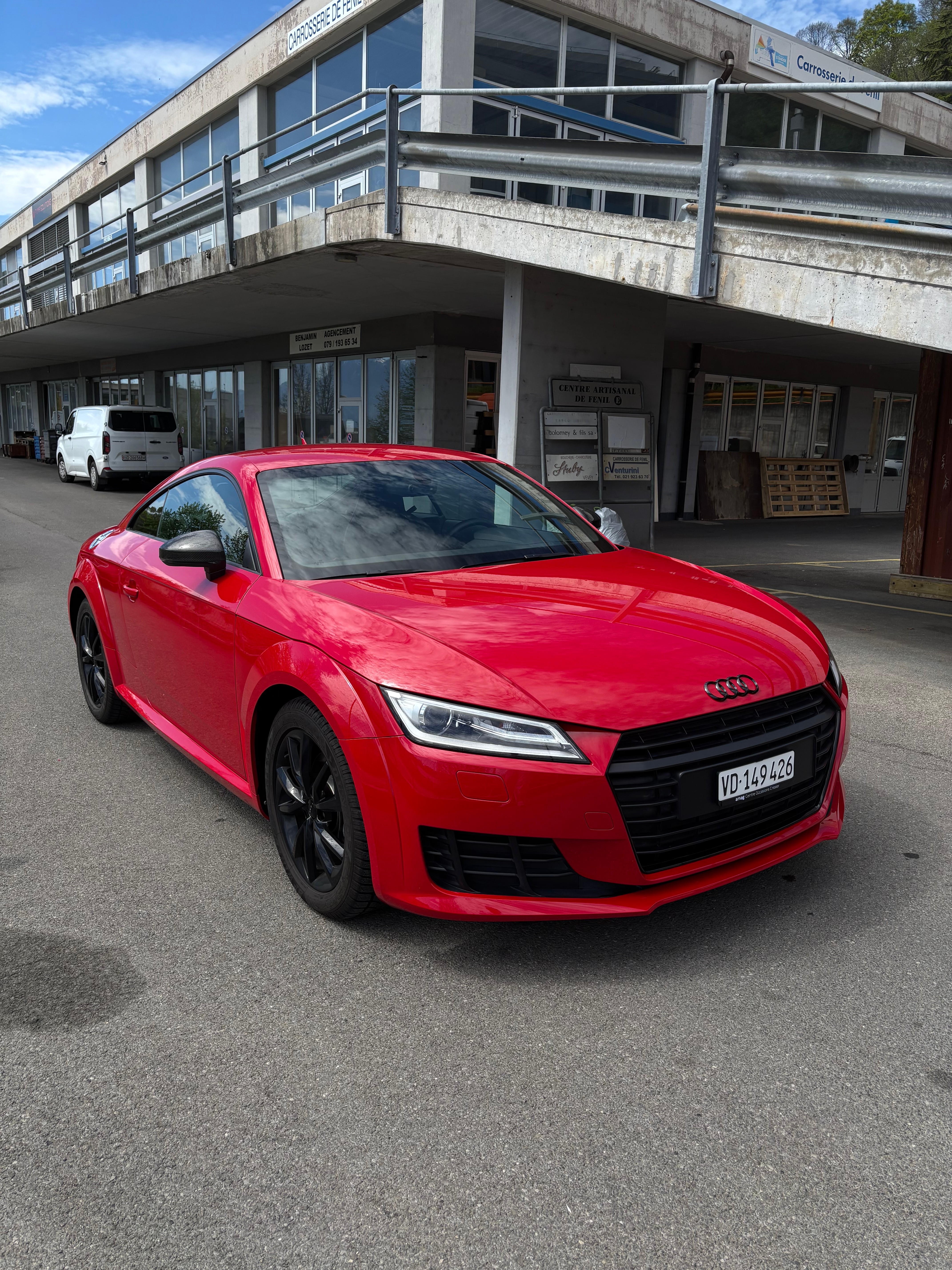 Car photo