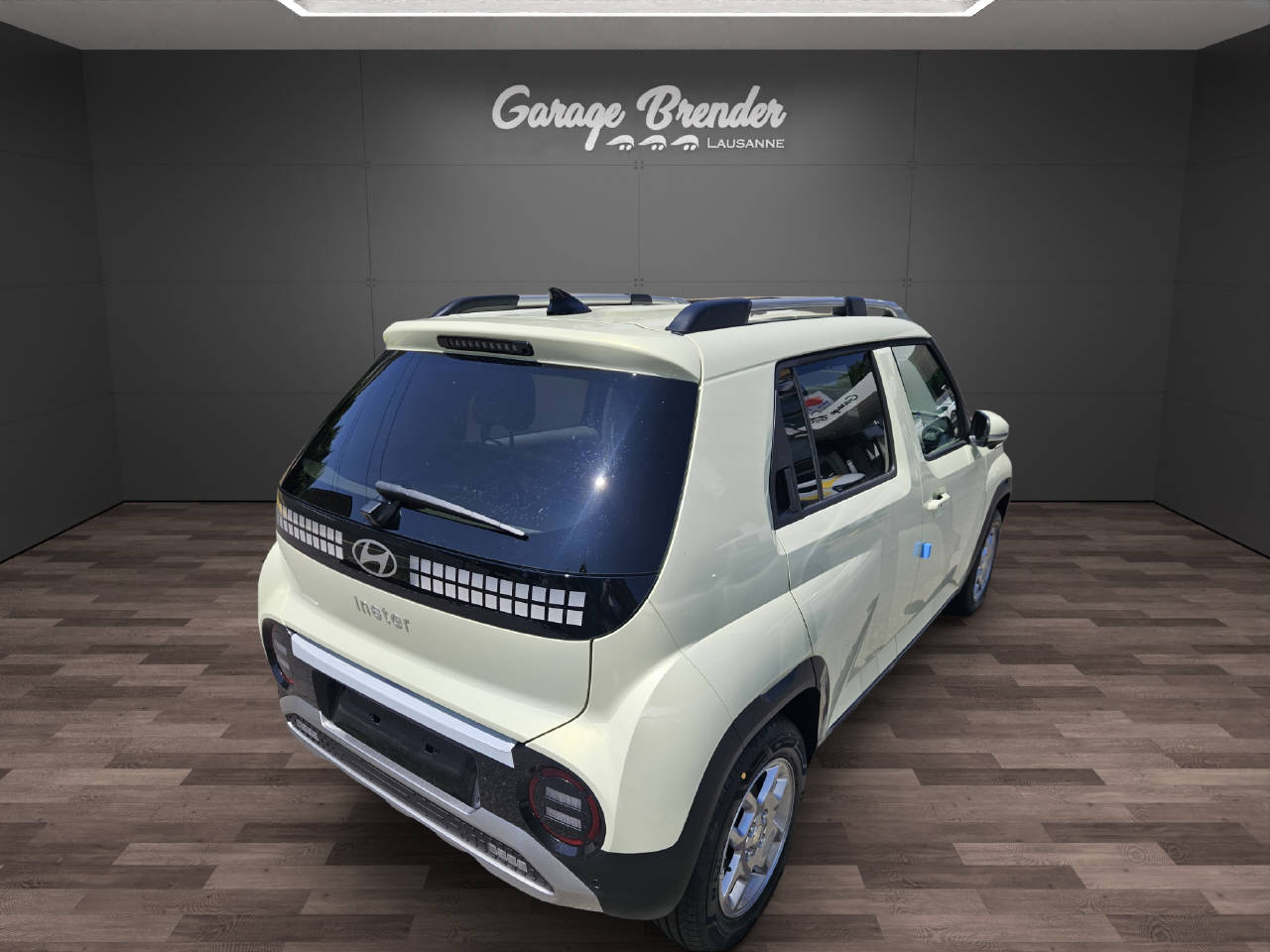 HYUNDAI Inster 49 kWh Electric Amplia-image-7