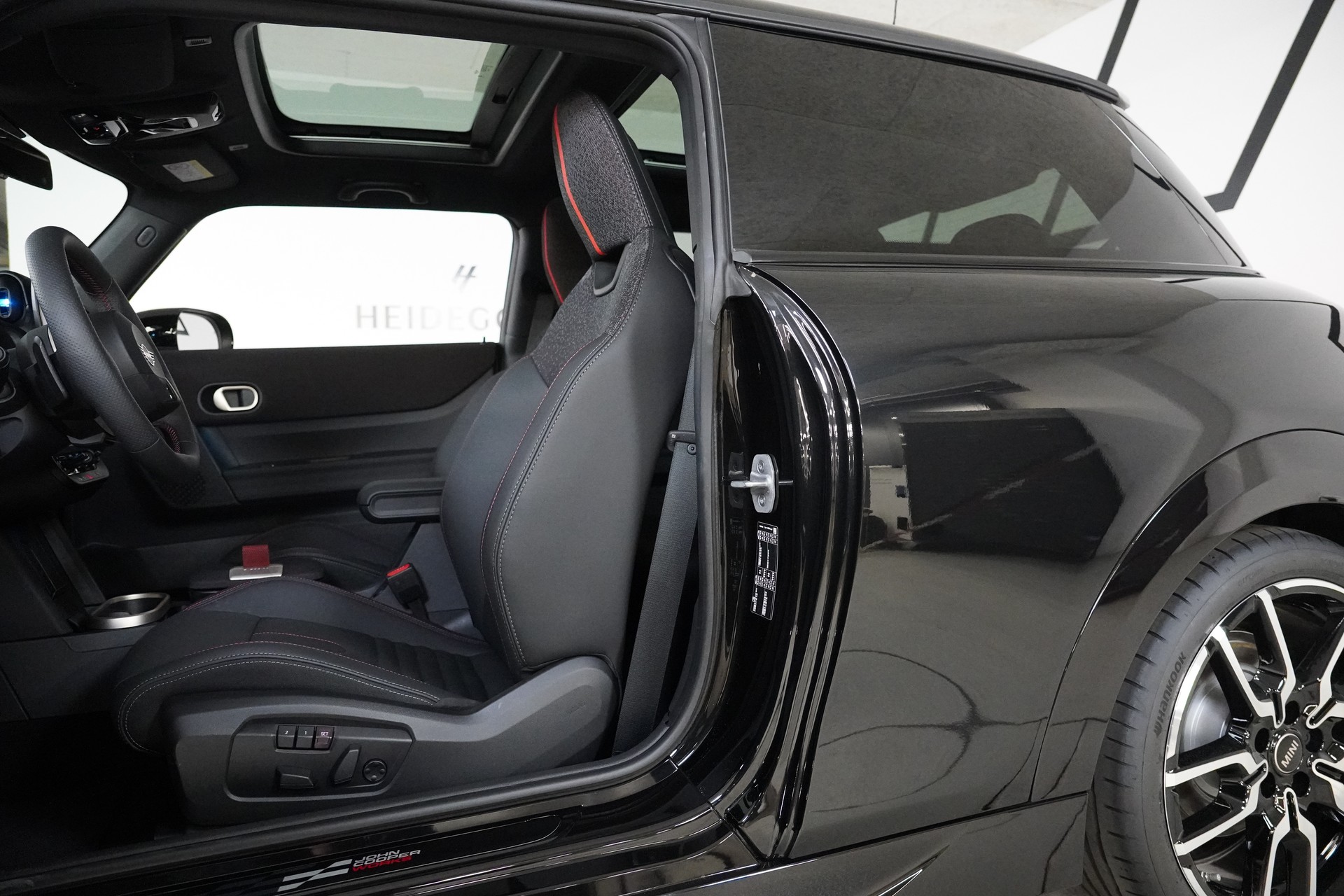 MINI Cooper S DKG-image-10