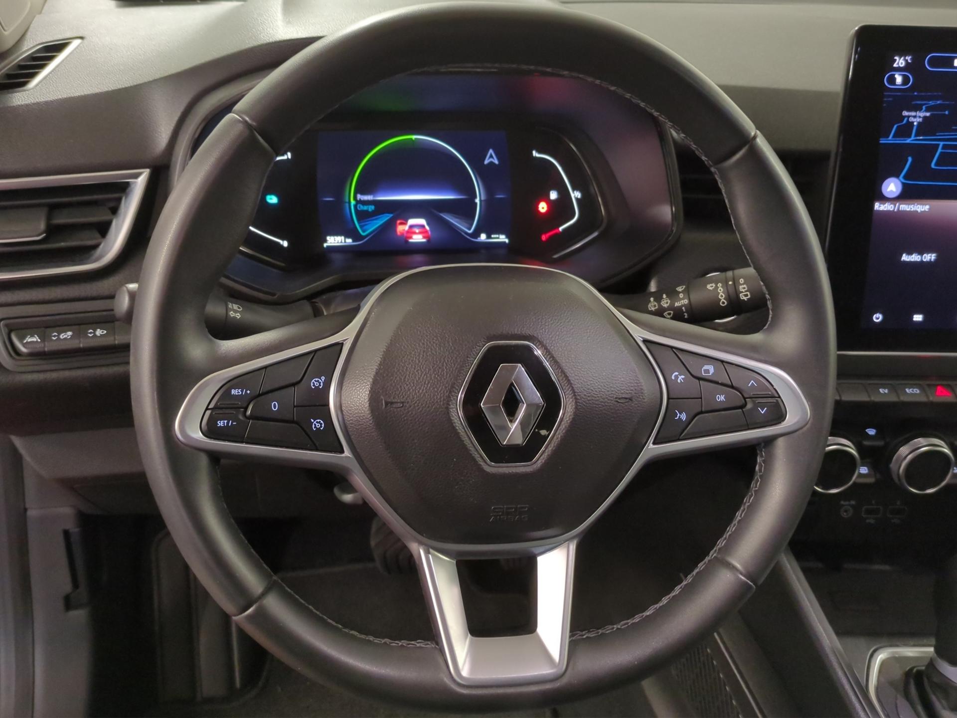 RENAULT Clio 1.6 E-Tech Intens-image-9