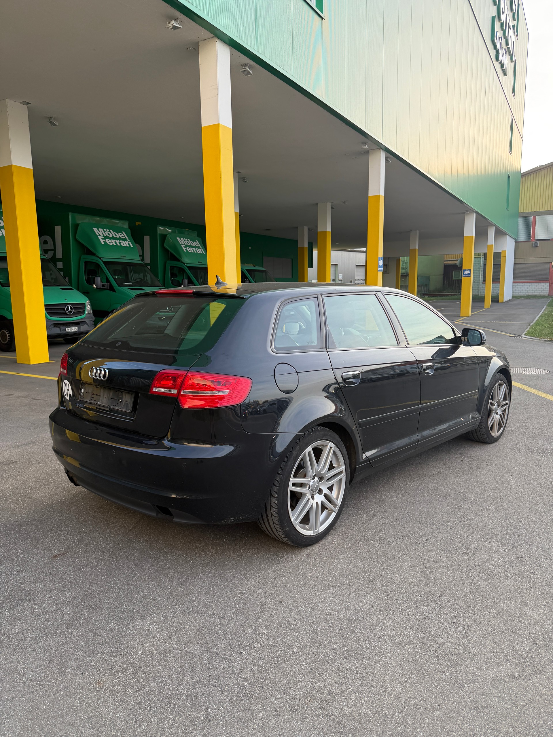 AUDI A3 Sportback 1.8 TFSI Ambition quattro-image-6