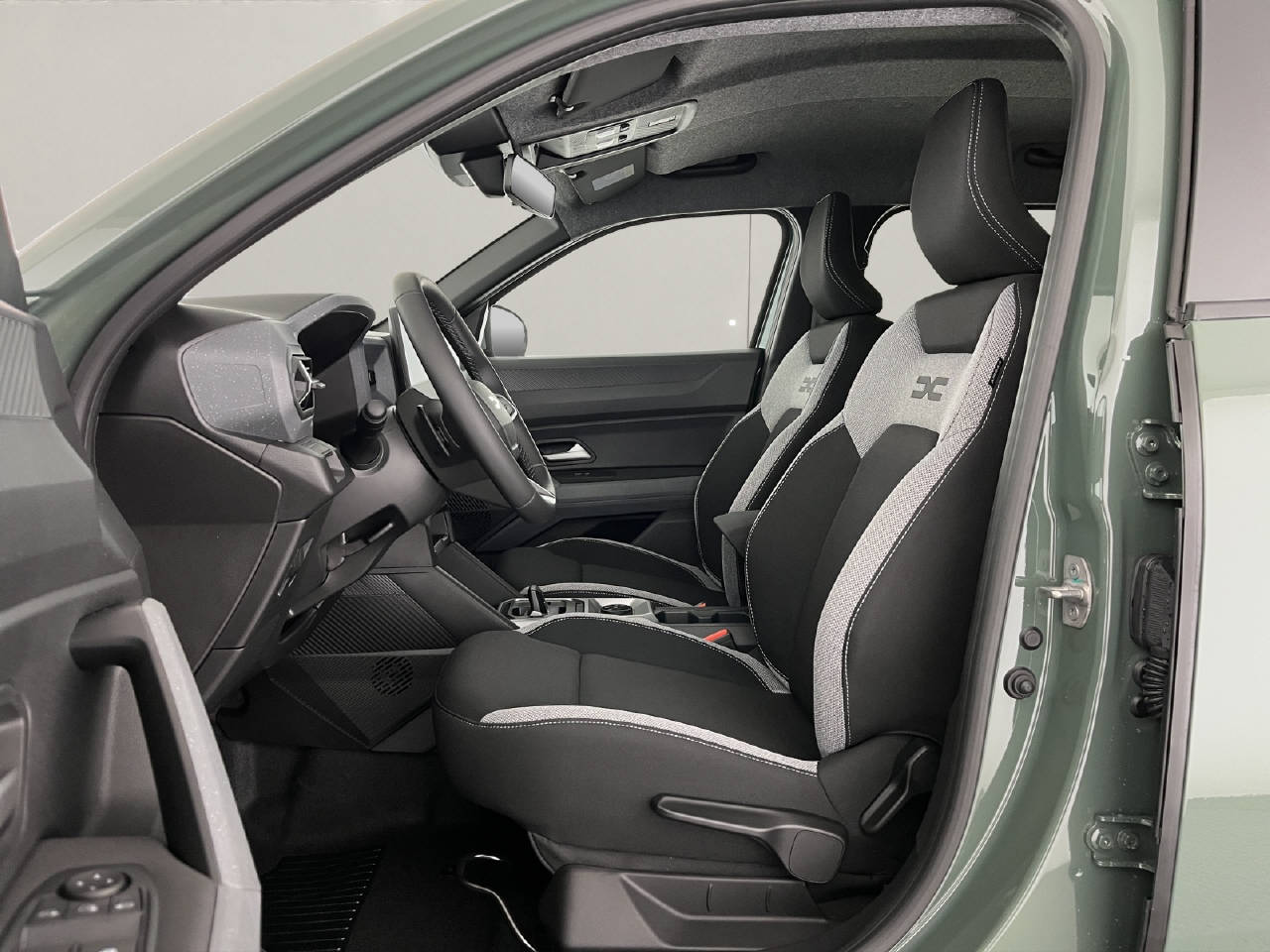 DACIA Duster 1.2 Hybrid Journey 4WD-image-7