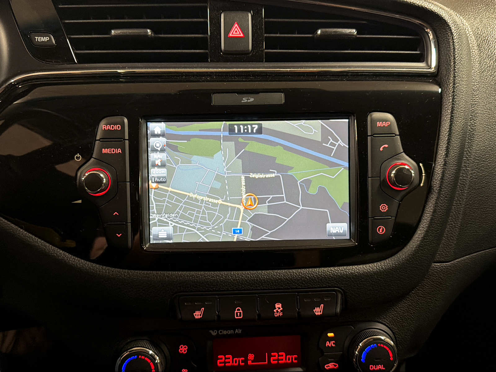 KIA Cee'd Sportswagon 1.6 GDi Style-image-12