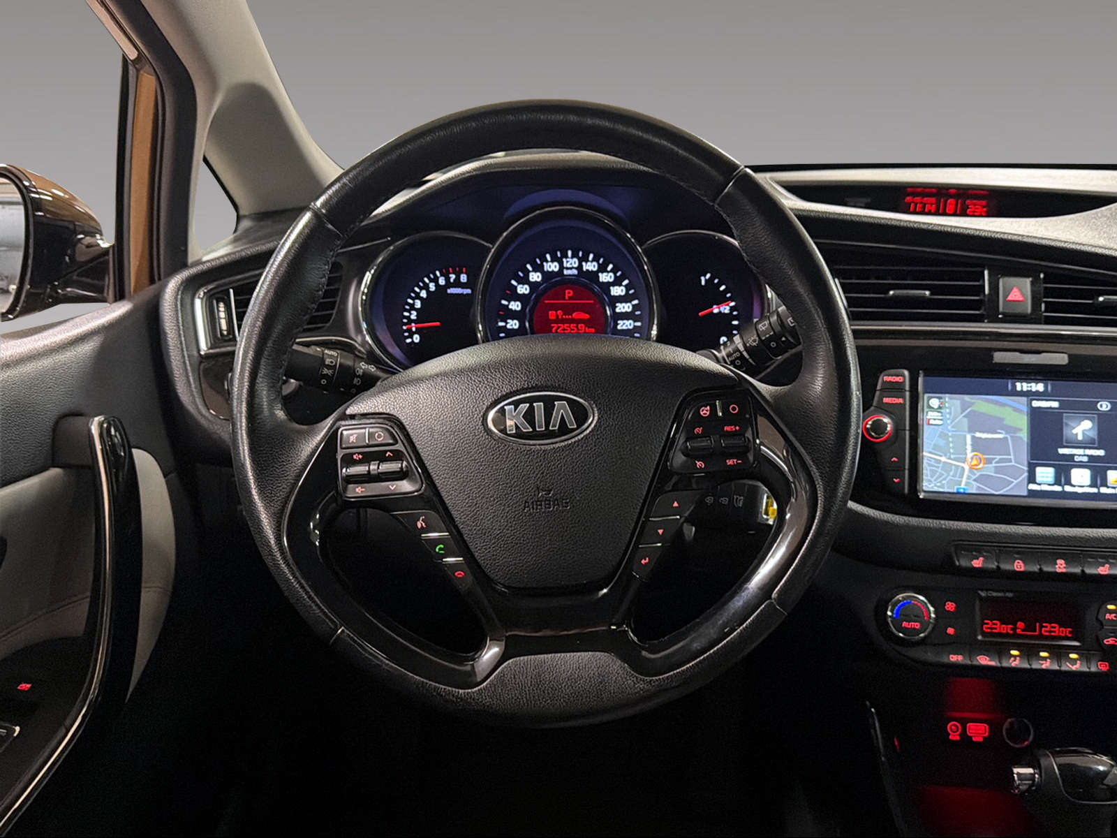 KIA Cee'd Sportswagon 1.6 GDi Style-image-9