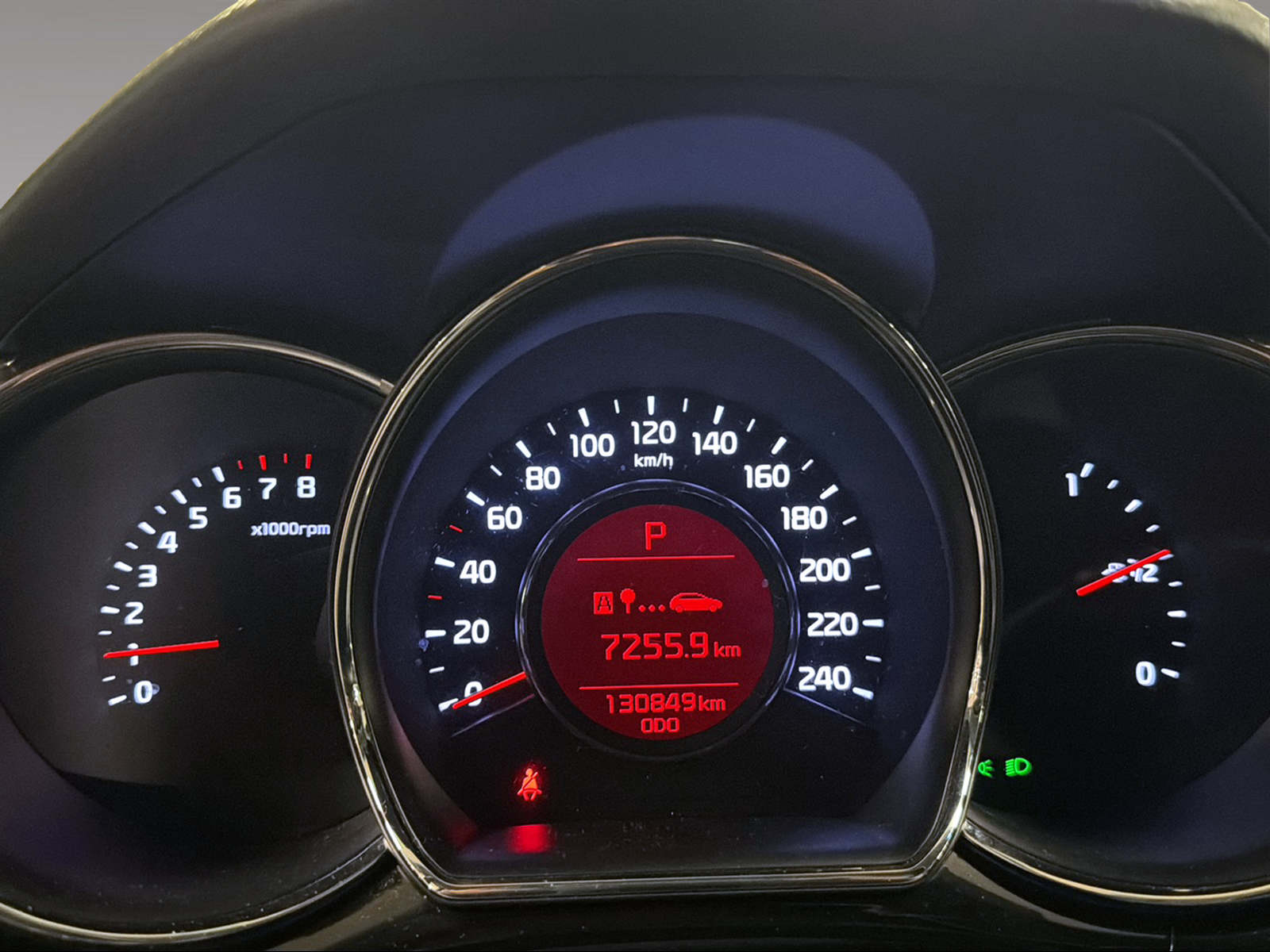 KIA Cee'd Sportswagon 1.6 GDi Style-image-10
